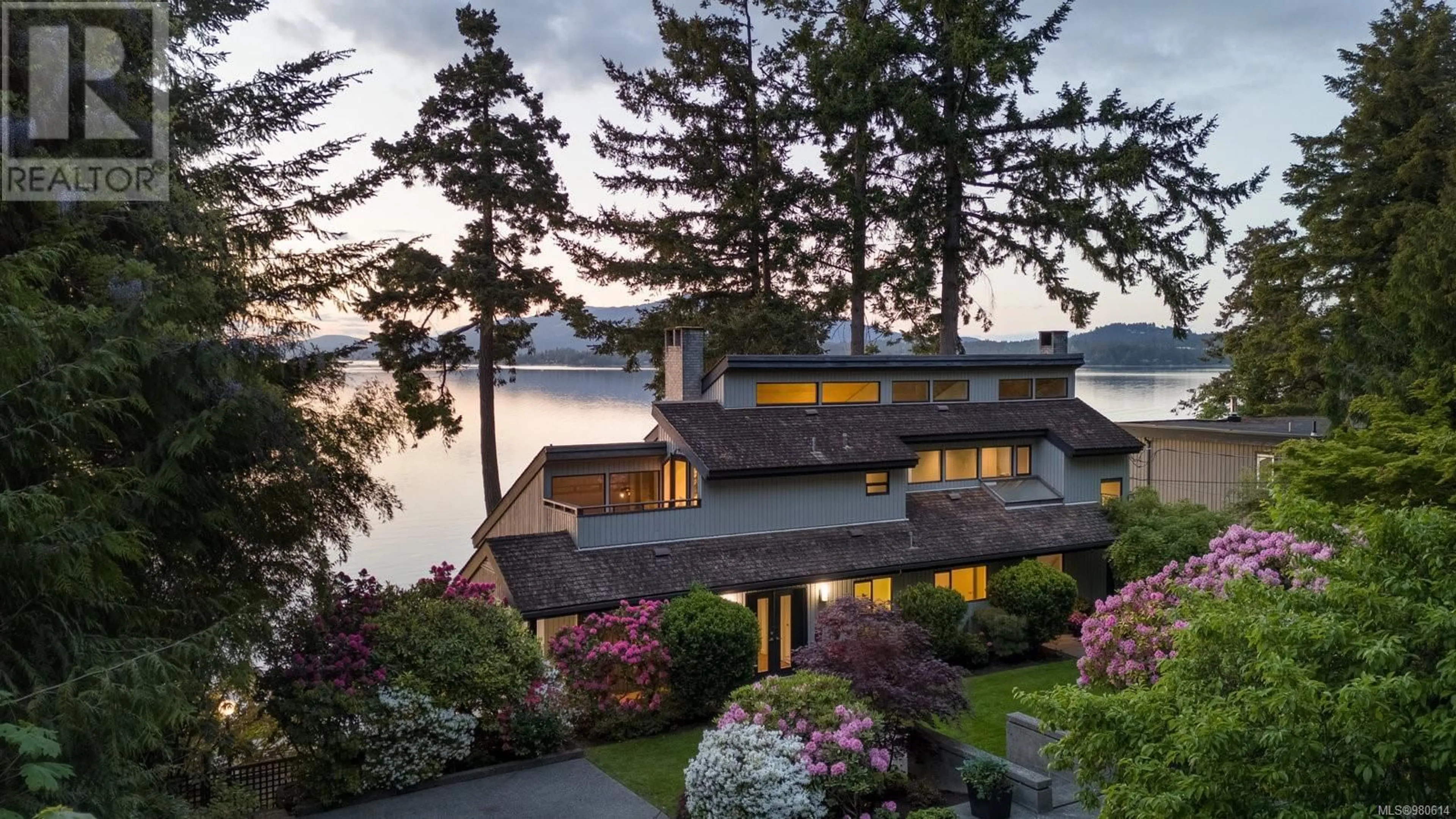Unknown for 9600 ARDMORE DRIVE, North Saanich British Columbia V8L5H5