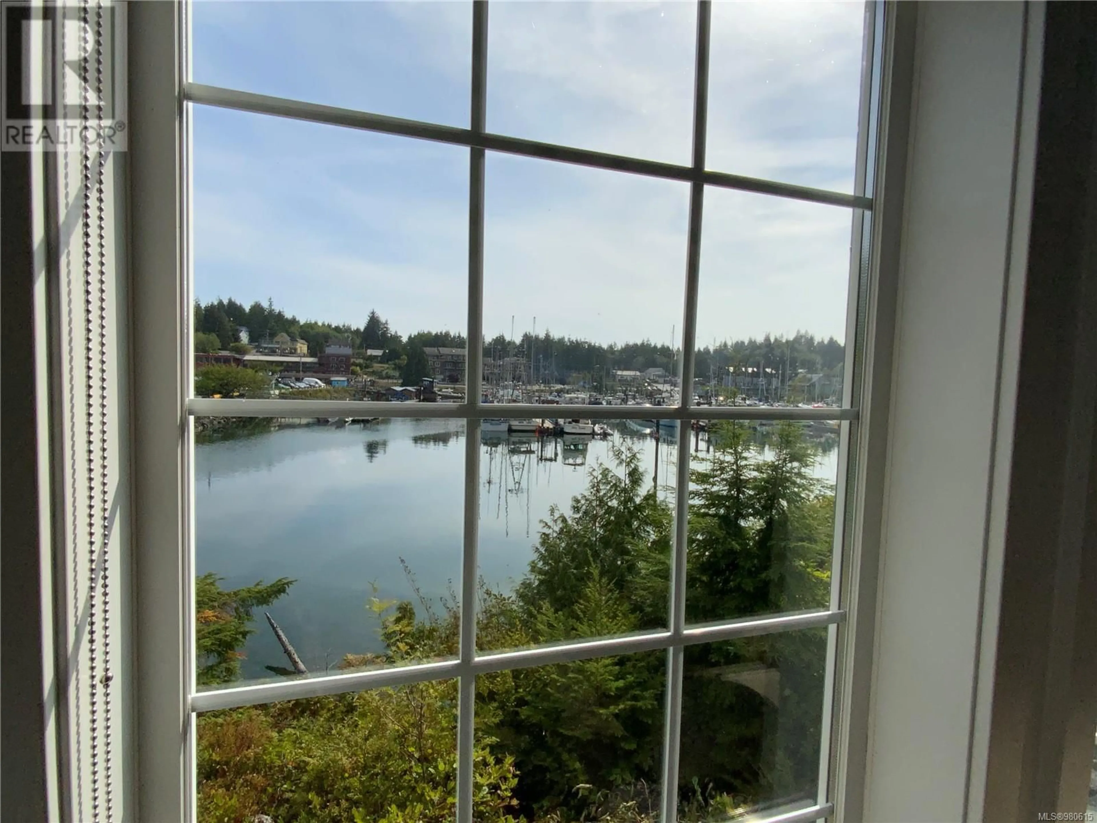 A pic of a room for 802 1971 Harbour Dr, Ucluelet British Columbia V0R3A0