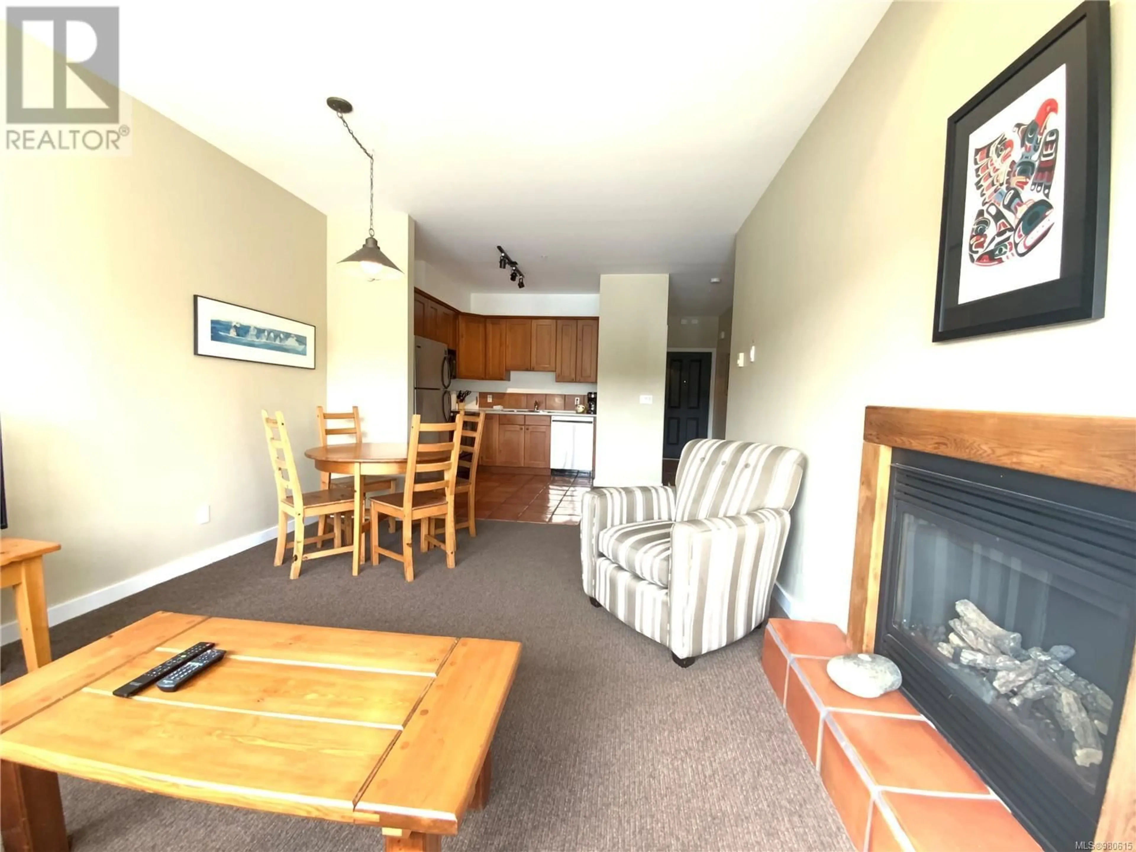 A pic of a room, carpet floors for 802 1971 Harbour Dr, Ucluelet British Columbia V0R3A0