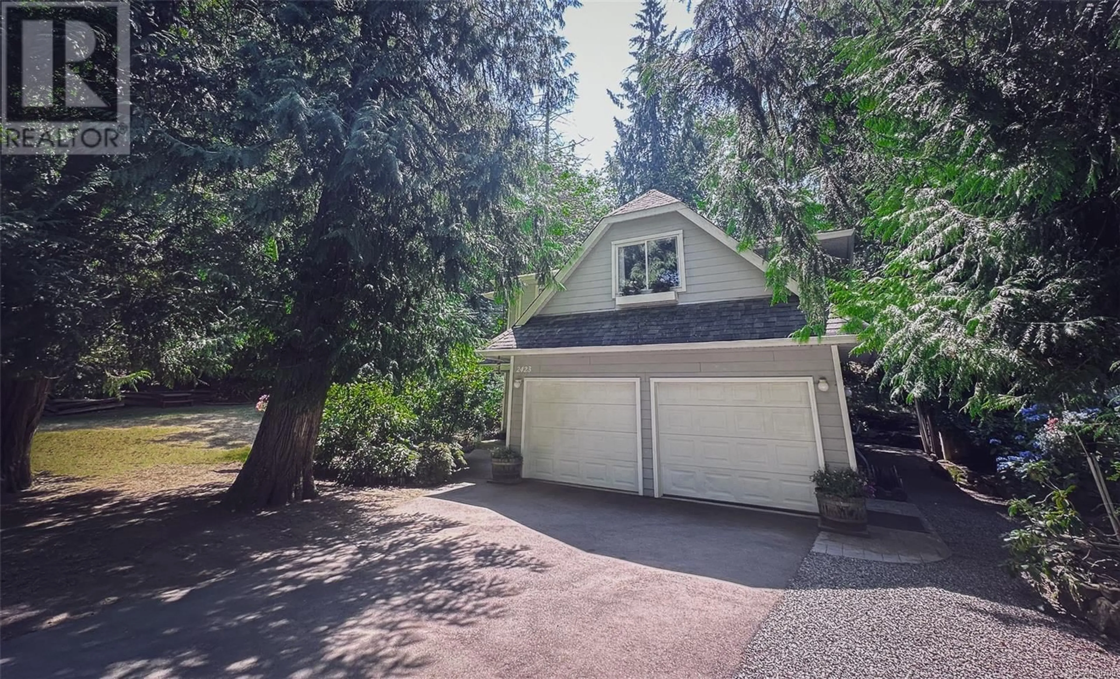 Indoor garage, wood floors for 2423 Galland Rd, Shawnigan Lake British Columbia V0R2W2