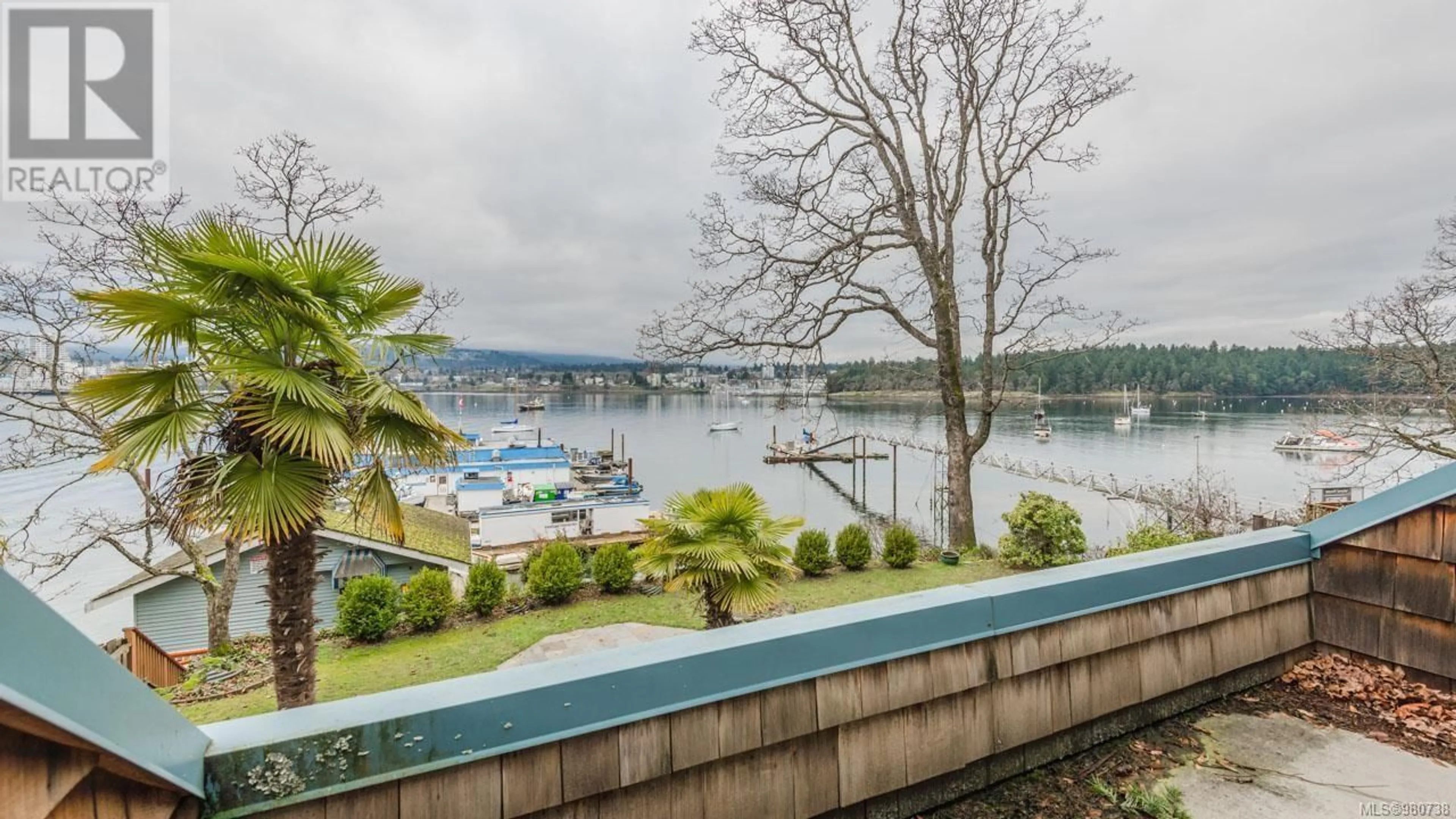 Patio, the view of lake or river for 8 Pirates Lane, Protection Island British Columbia V9R6R1