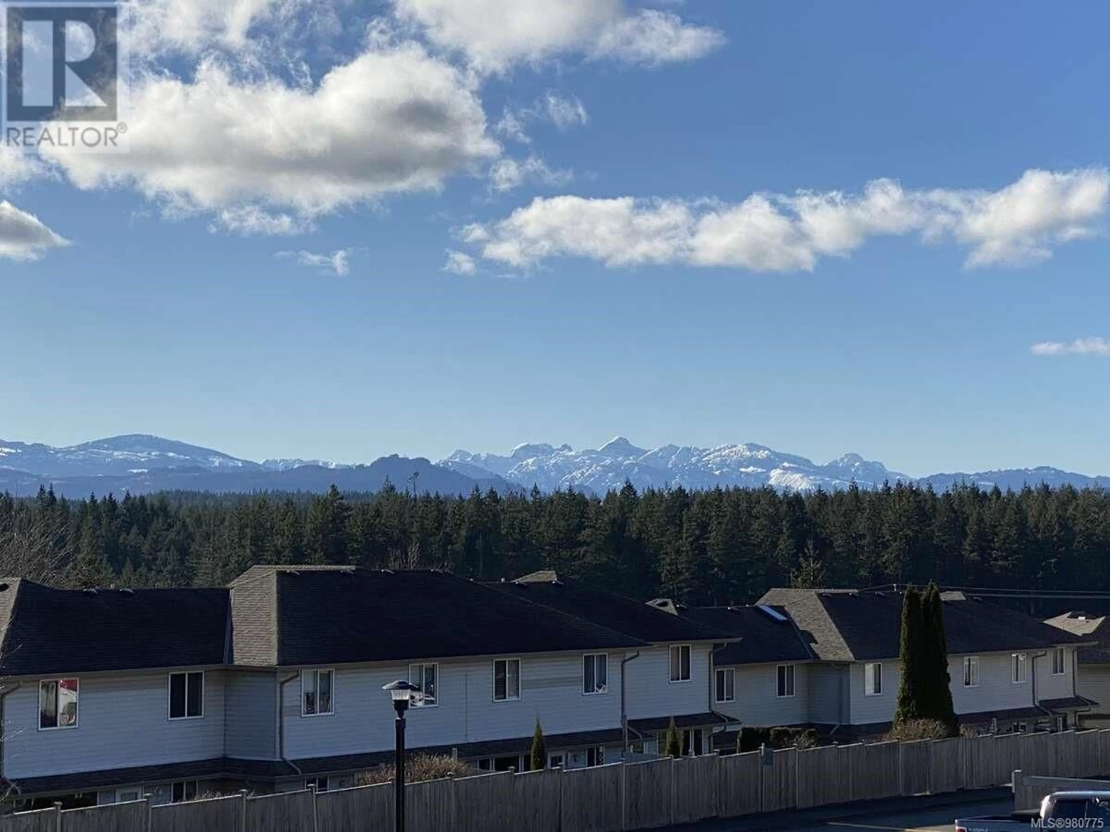 A pic from exterior of the house or condo, the view of mountain for 215 585 Dogwood St S, Campbell River British Columbia V9W6T6