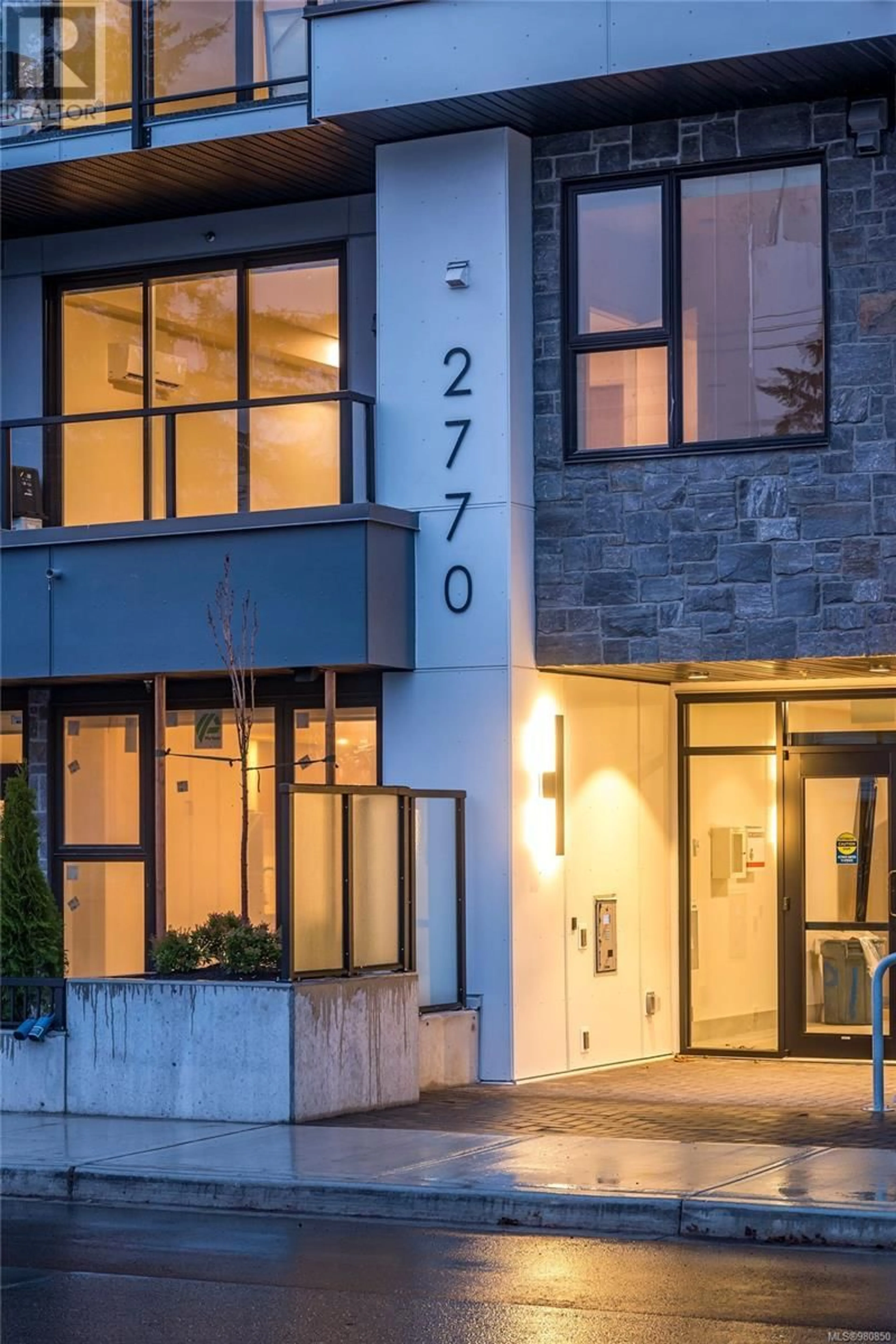 Indoor entryway for 606 2770 Winster Rd, Langford British Columbia V9B3P5