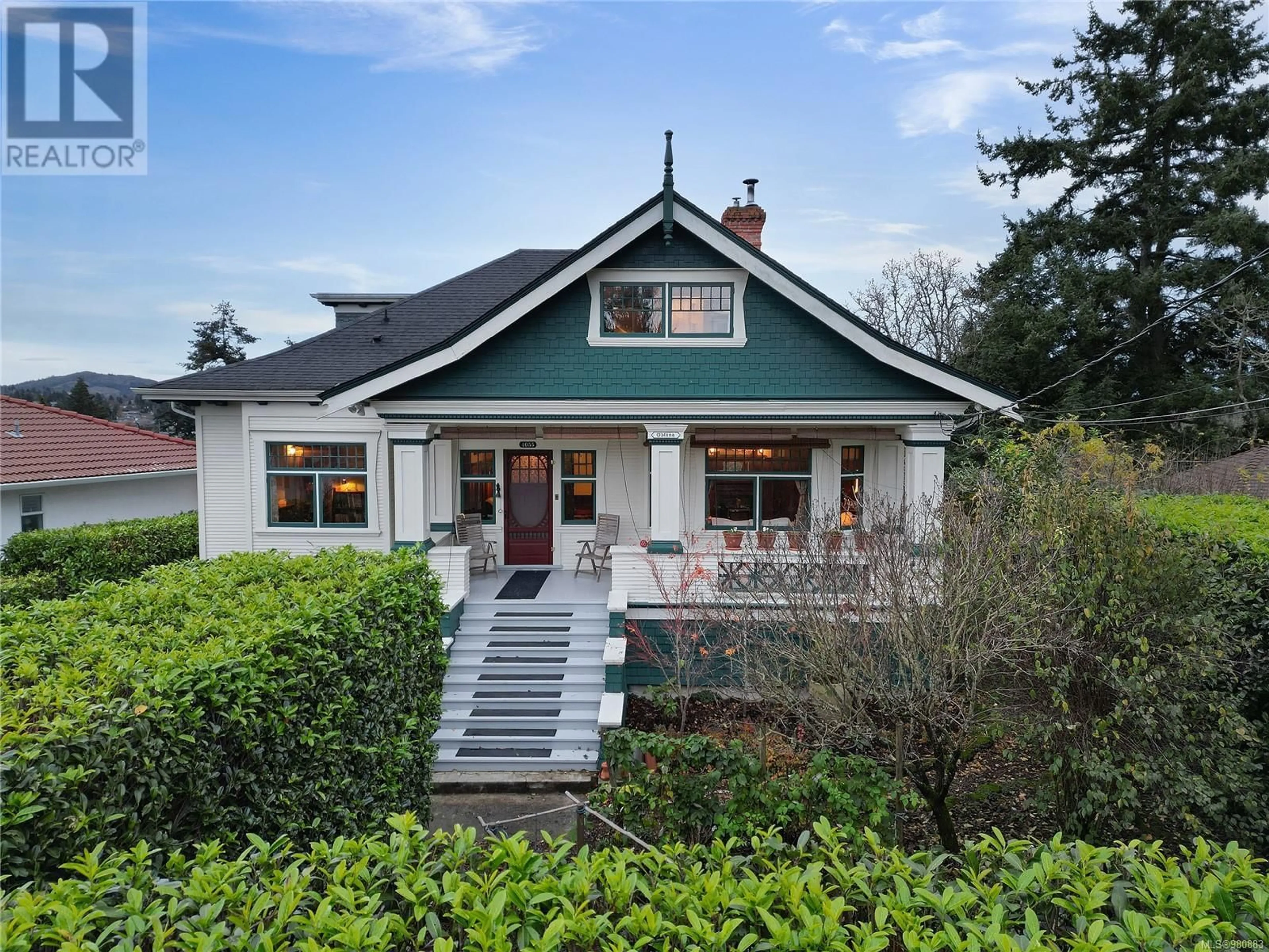 Frontside or backside of a home, cottage for 4055 Zinnia Rd, Saanich British Columbia V8Z4W2