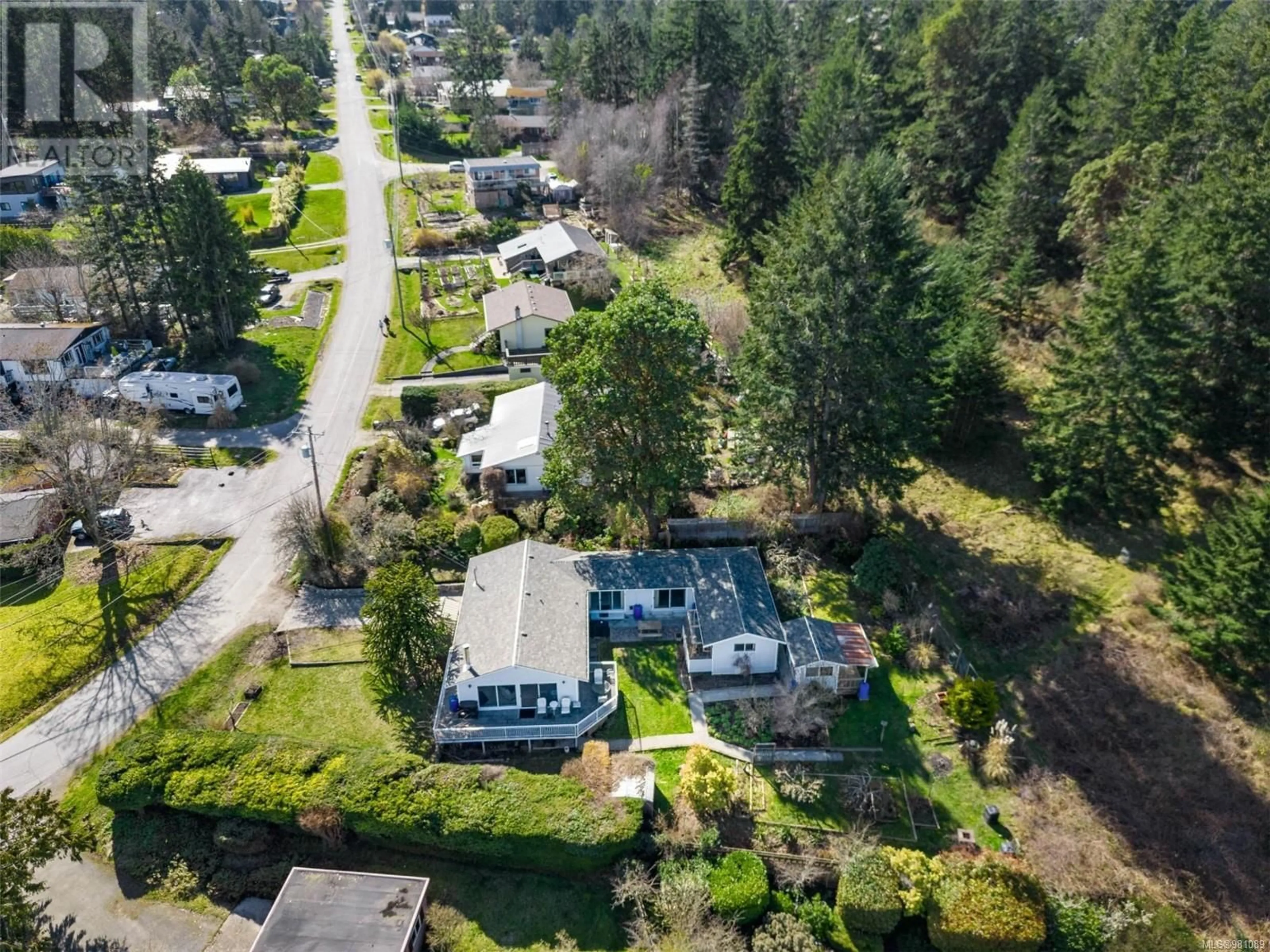 Frontside or backside of a home, the street view for 312 Maliview Dr, Salt Spring British Columbia V8K1B1