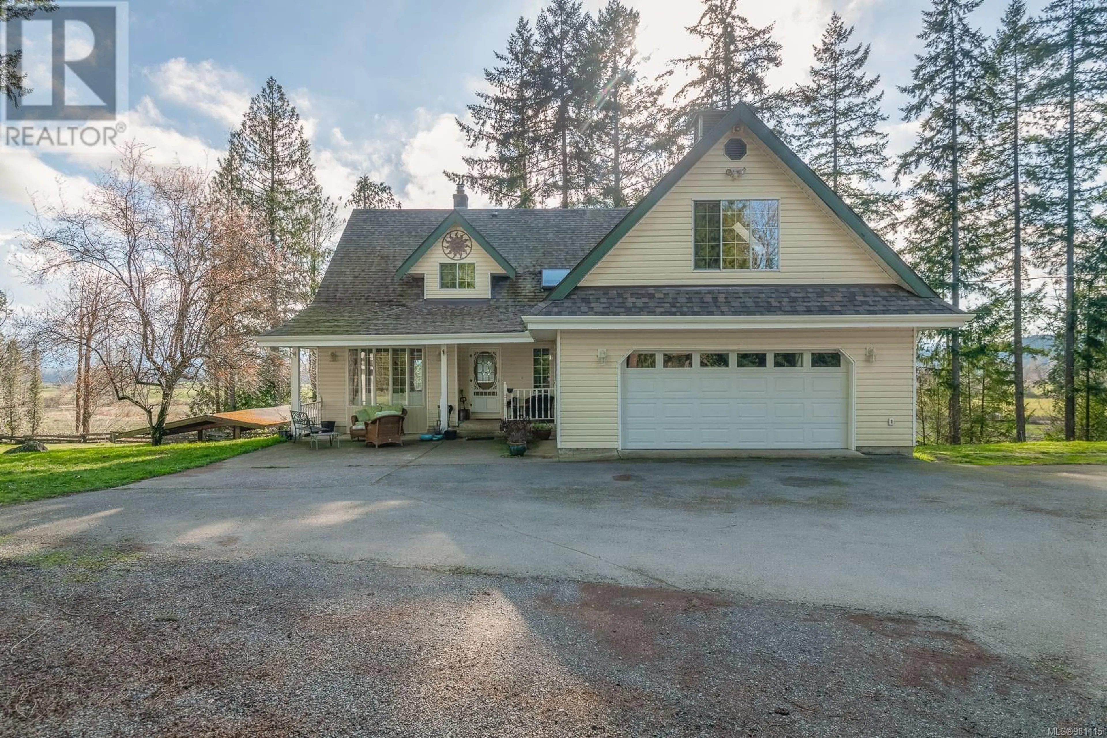 Frontside or backside of a home, cottage for 2974 Haslam Rd, Nanaimo British Columbia V9X1T1