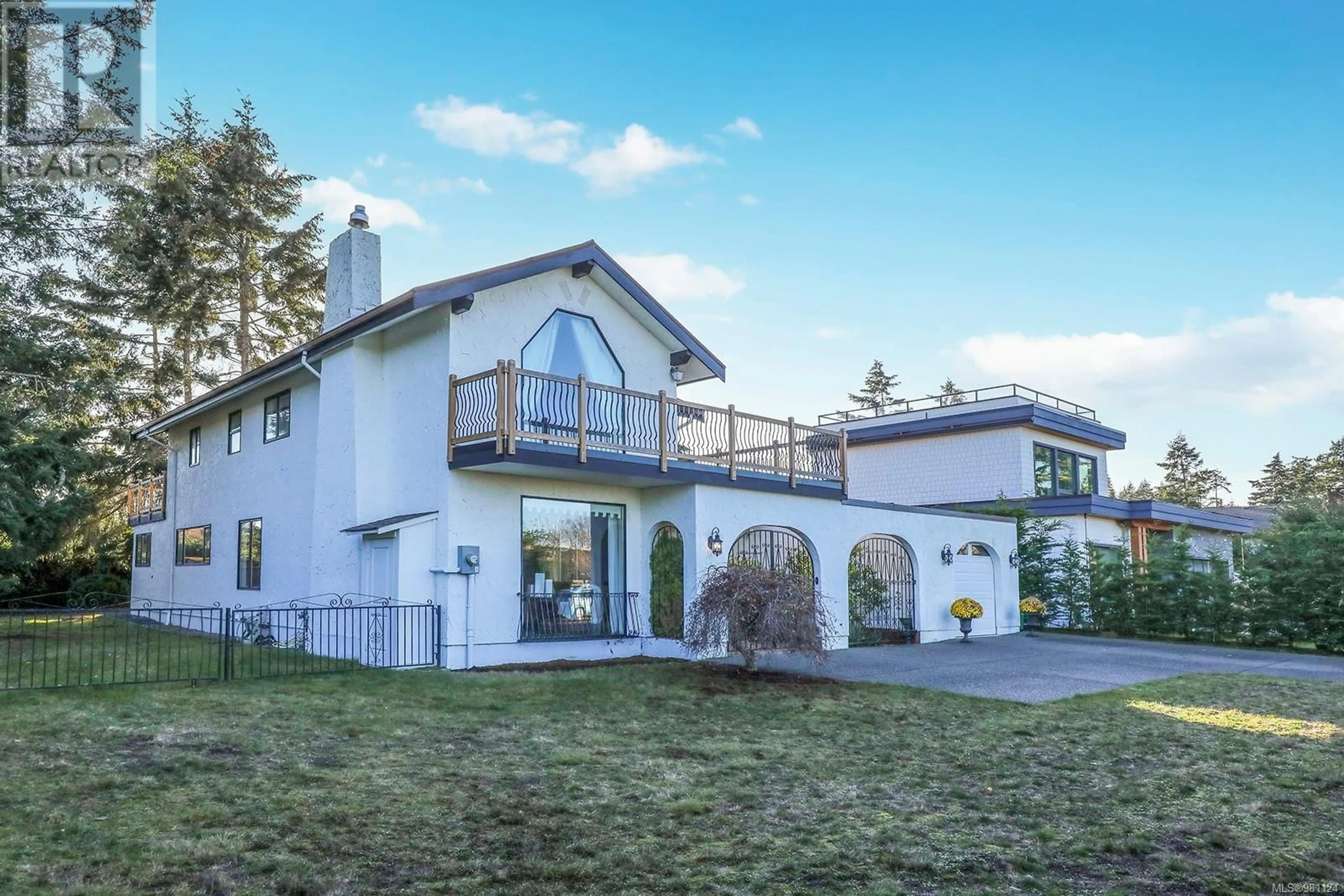 Home with vinyl exterior material, unknown for 1522 ADMIRAL TRYON BOULEVARD, Parksville British Columbia V9P1Y3