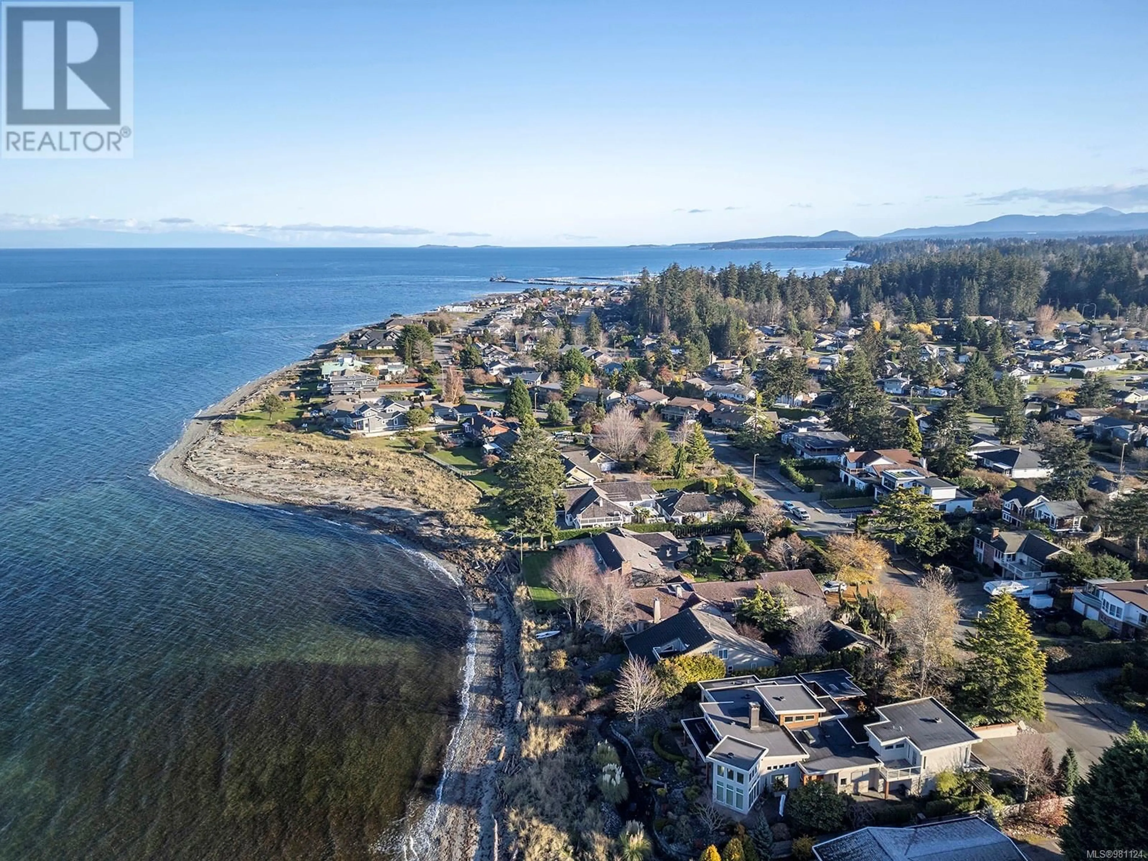 A pic from outside/outdoor area/front of a property/back of a property/a pic from drone, water/lake/river/ocean view for 1522 ADMIRAL TRYON BOULEVARD, Parksville British Columbia V9P1Y3