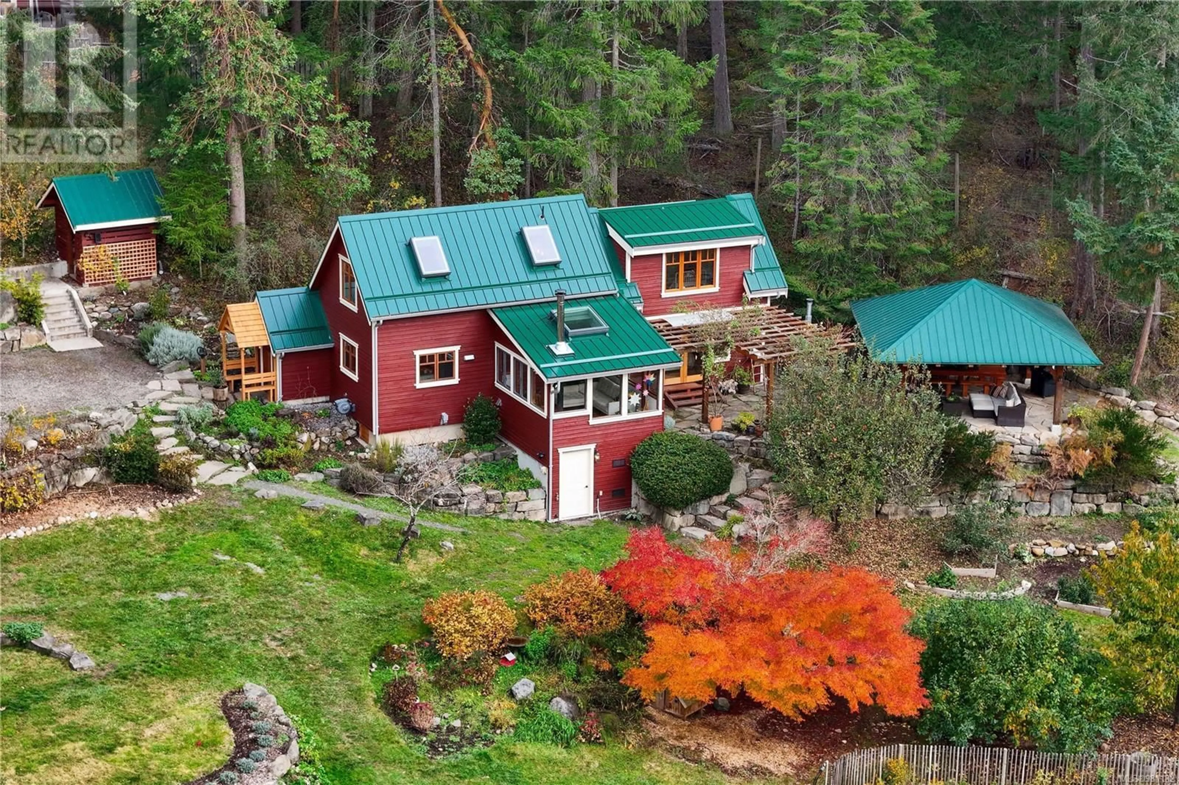 A pic from exterior of the house or condo, cottage for 321 Stark Rd, Salt Spring British Columbia V8K1M4