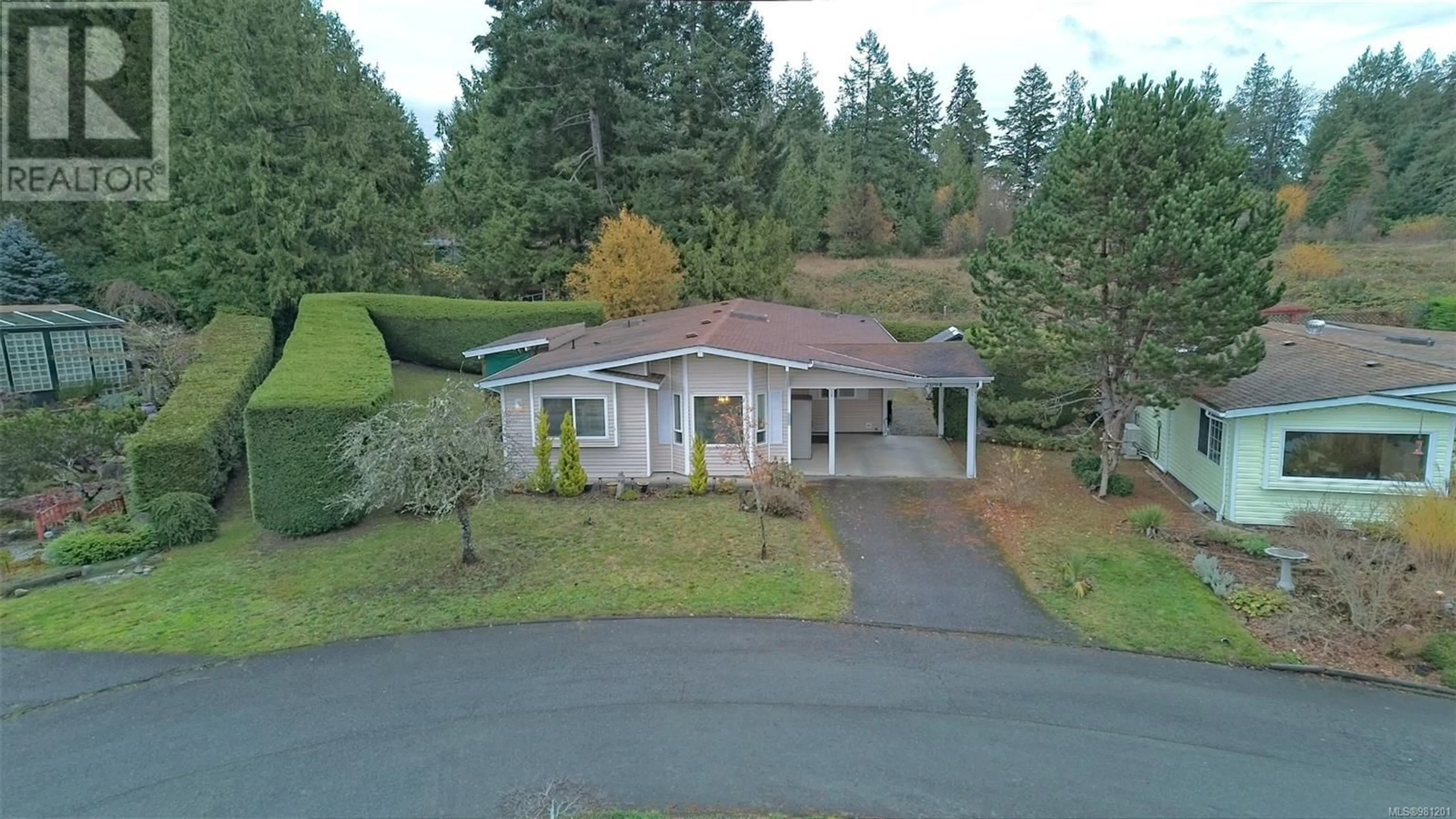 Frontside or backside of a home, cottage for 2094 135 Brinkworthy Rd, Salt Spring British Columbia V8K1S3