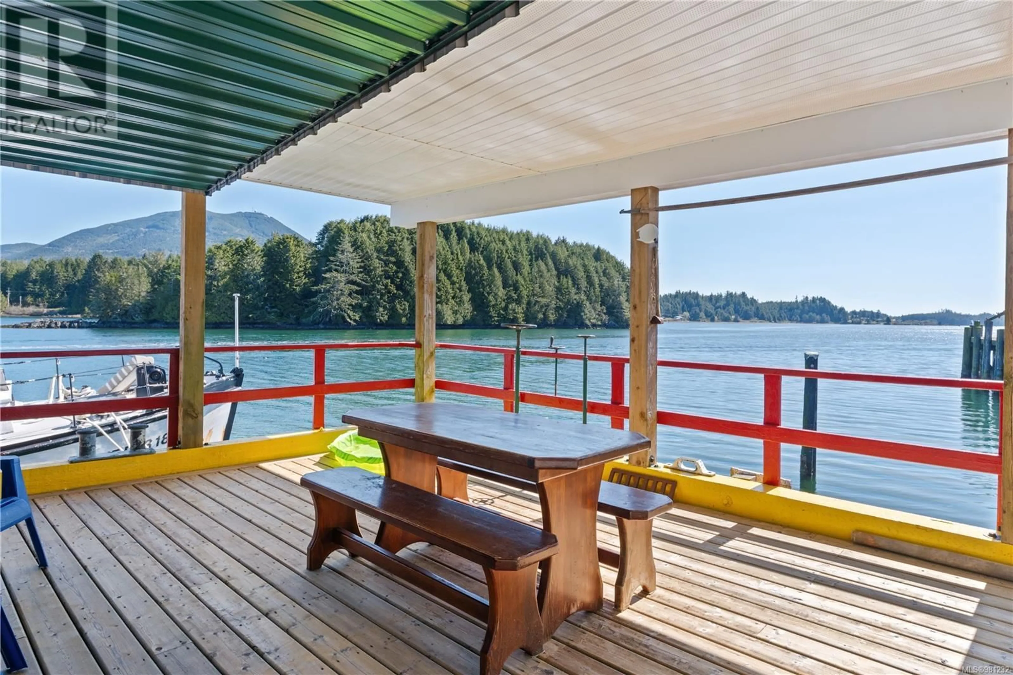 Patio, lake for 2015 Bay St, Ucluelet British Columbia V0R3A0