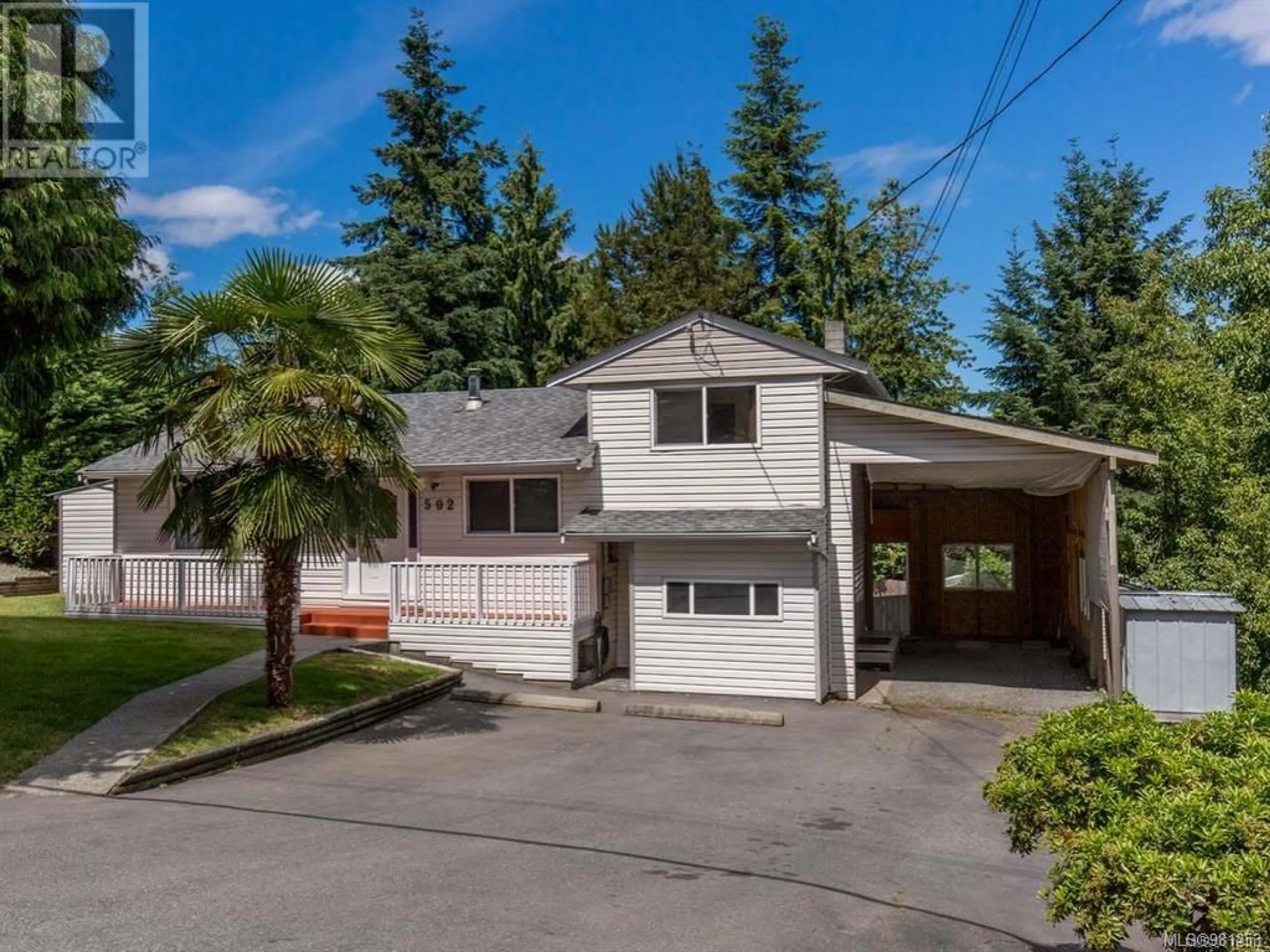 Frontside or backside of a home, cottage for 502 Ninth St, Nanaimo British Columbia V9R1A7