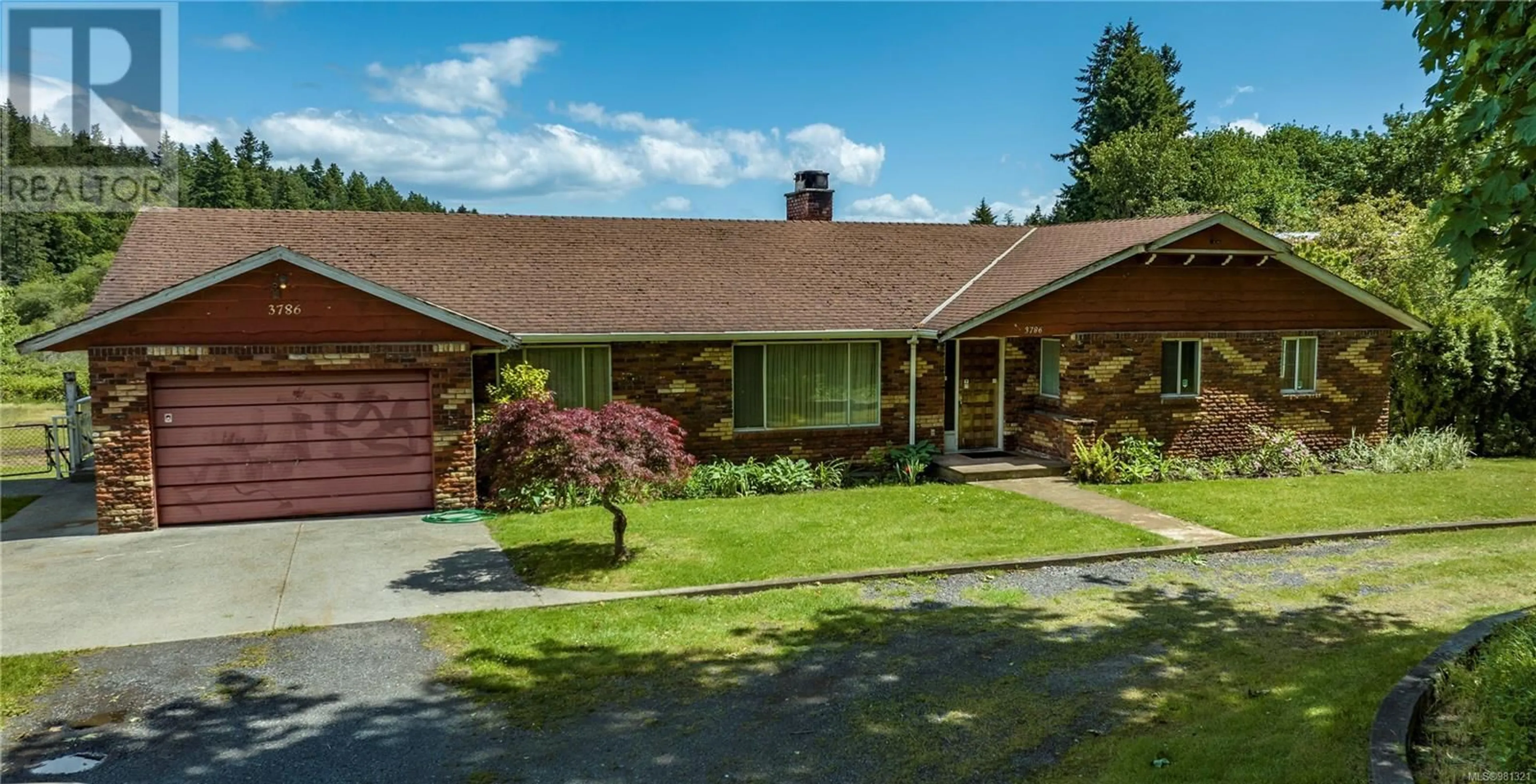 Frontside or backside of a home, cottage for 3786 Jingle Pot Rd, Nanaimo British Columbia V9T5R1