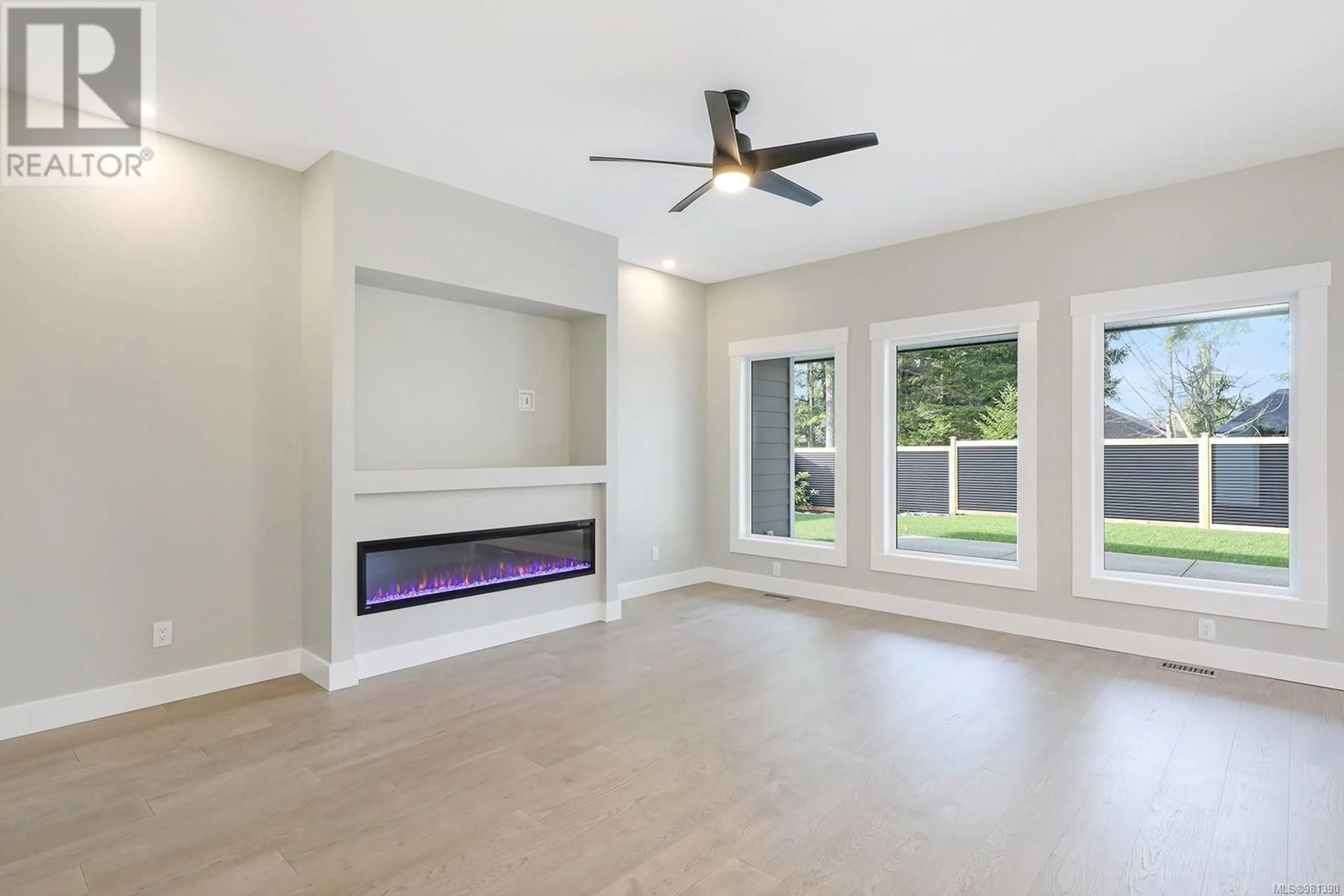 A pic of a room, wood floors for 879 Hercules Pl, Comox British Columbia V9M0C8