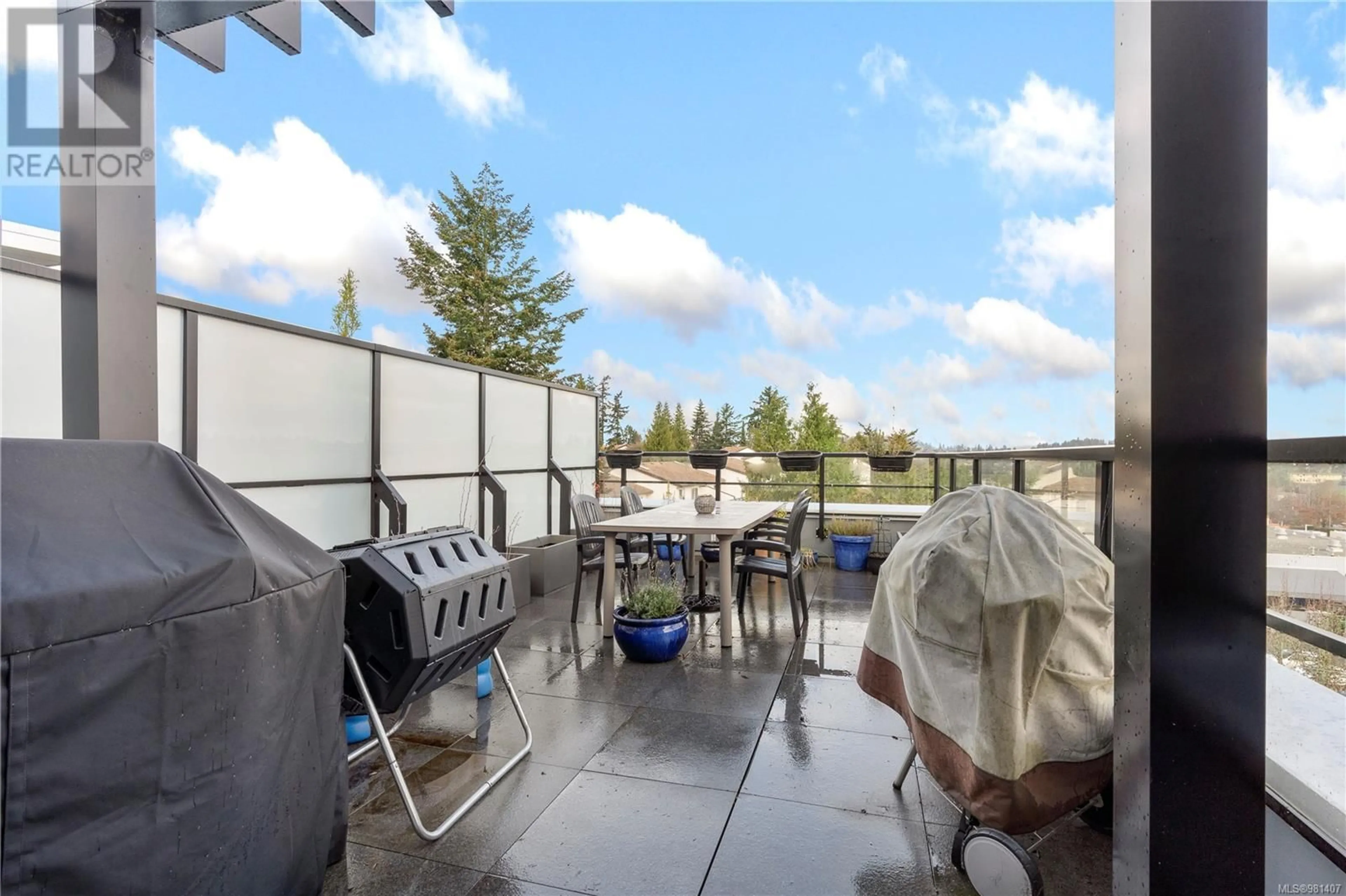 Patio, the fenced backyard for 507 1450 Glentana Rd, View Royal British Columbia V9A2P8