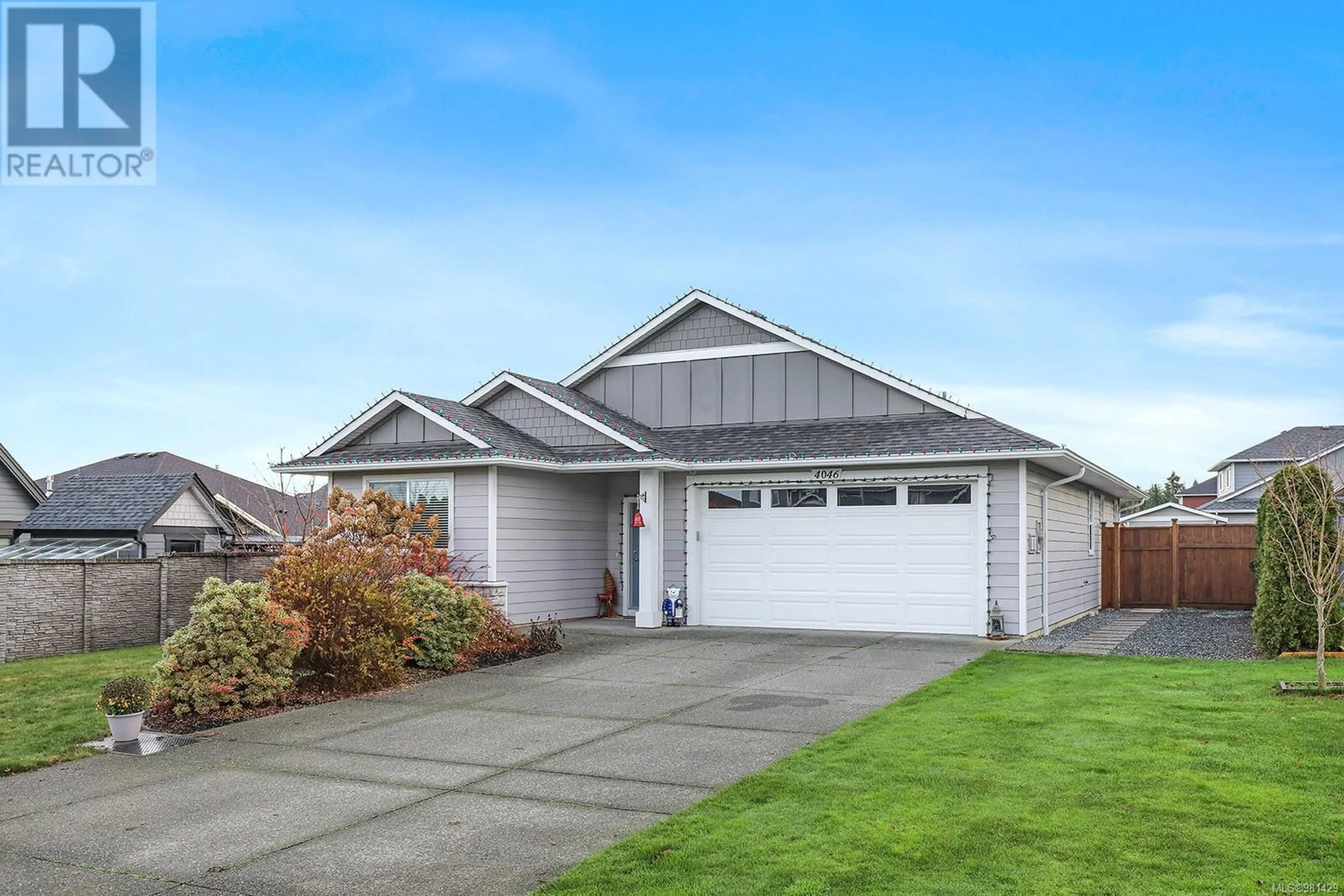 Frontside or backside of a home, the street view for 4046 Chancellor Cres, Courtenay British Columbia V9N0B6