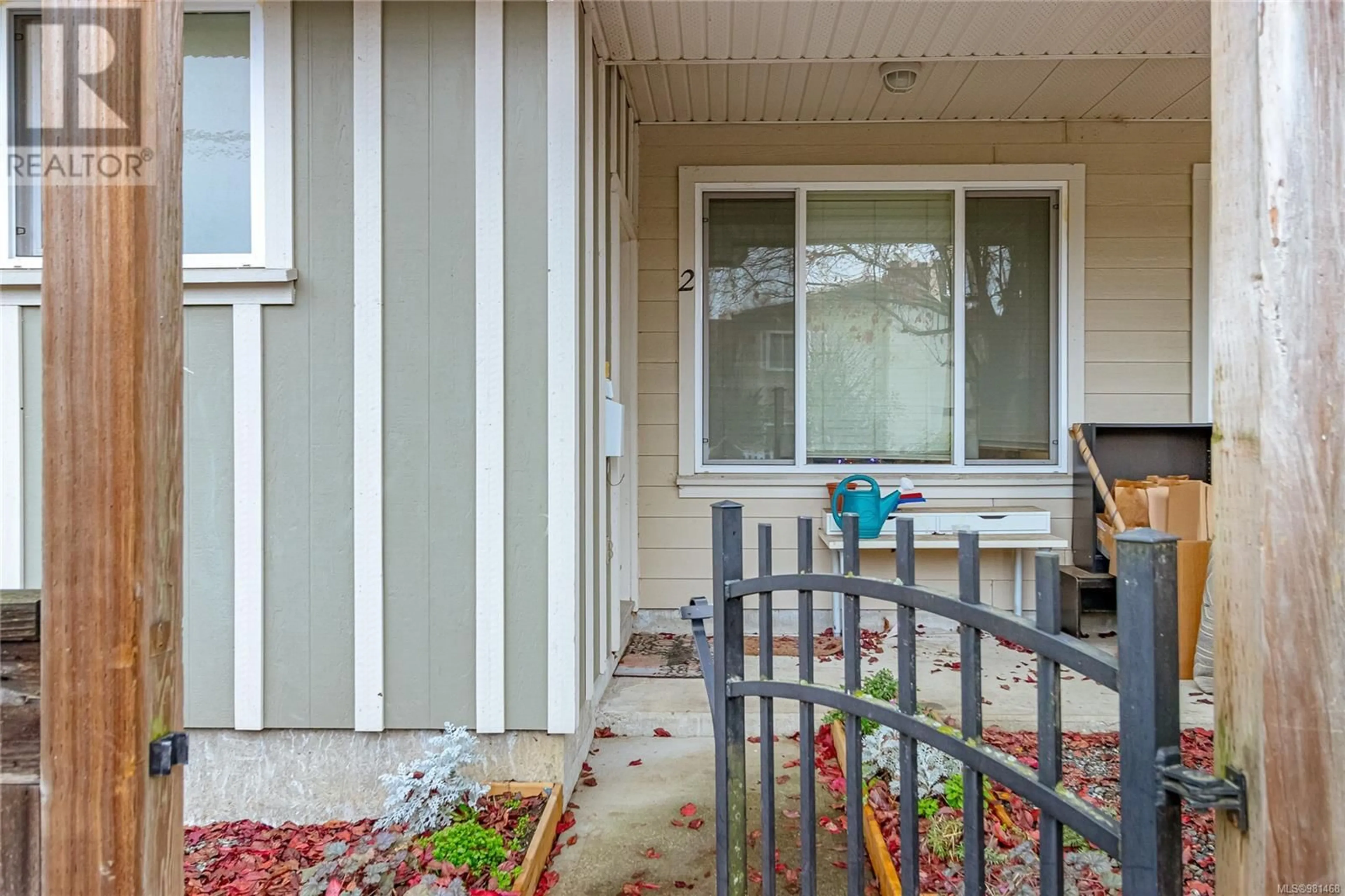 Patio, street for 2 - 730 JUBILEE STREET, Duncan British Columbia V9L1X8