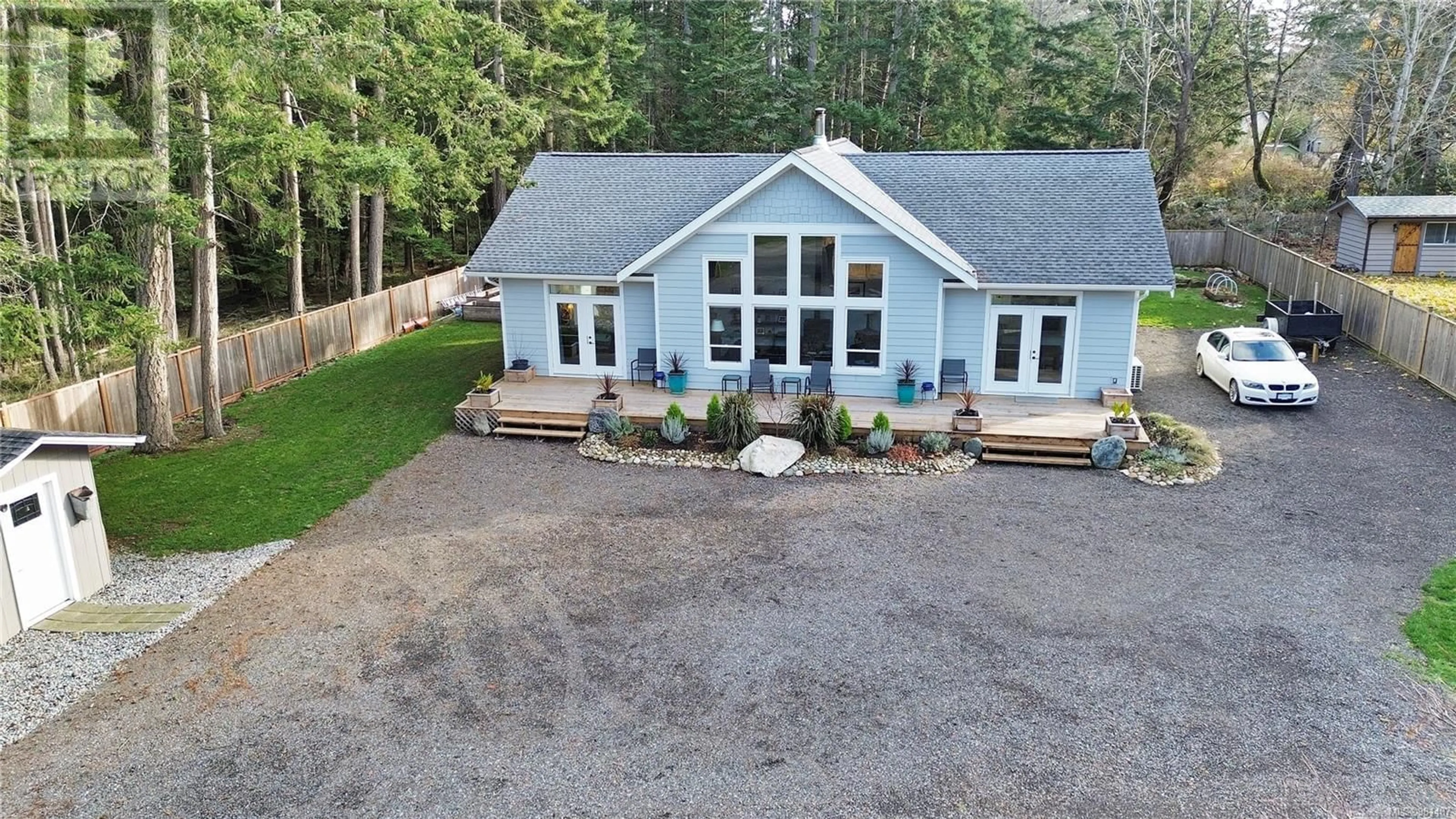 A pic from outside/outdoor area/front of a property/back of a property/a pic from drone, unknown for 750 Captain Ahab's Terr, Gabriola Island British Columbia V0R1X5