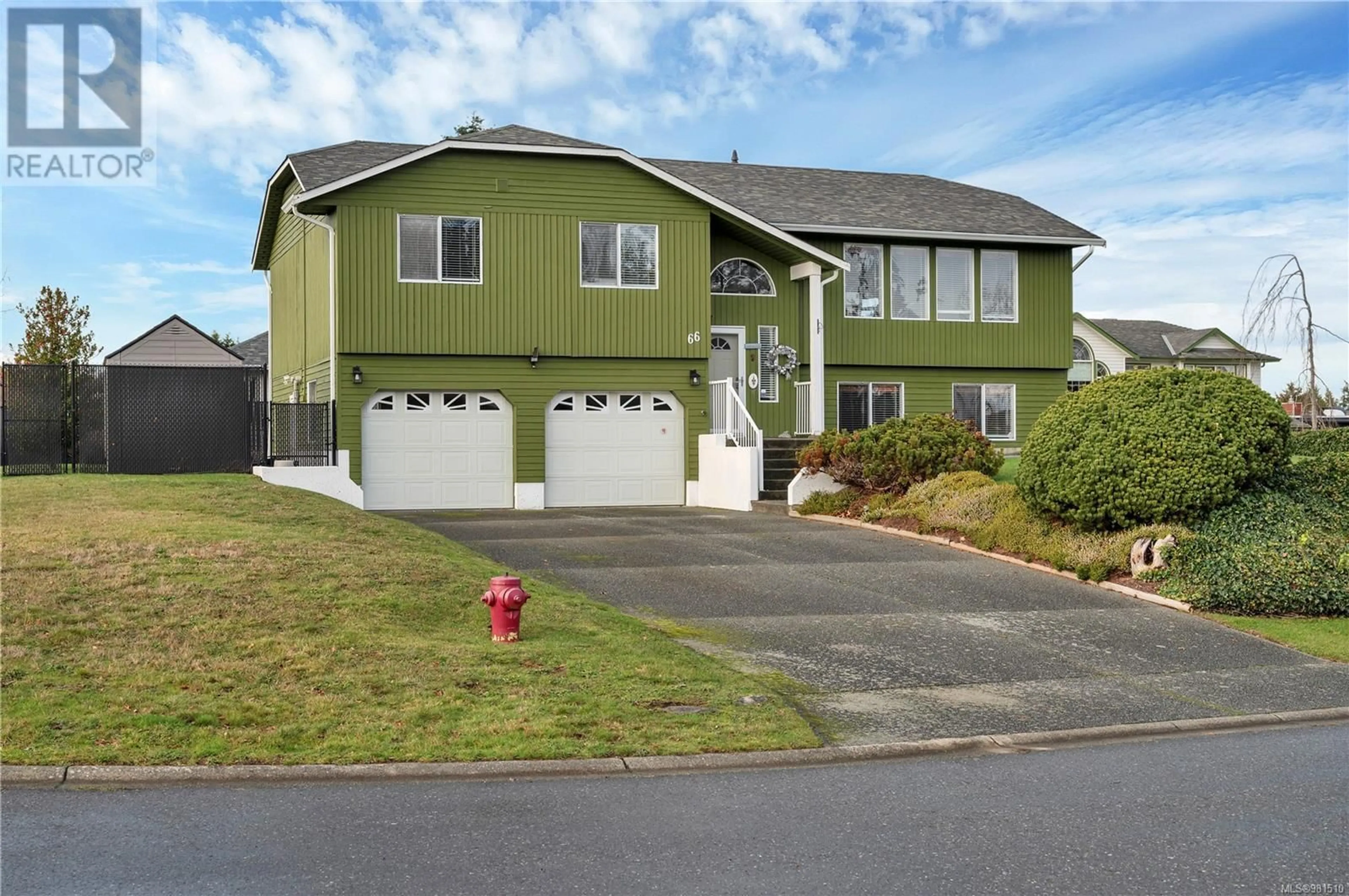 Frontside or backside of a home, the street view for 66 Colorado Pl, Campbell River British Columbia V9H1N1