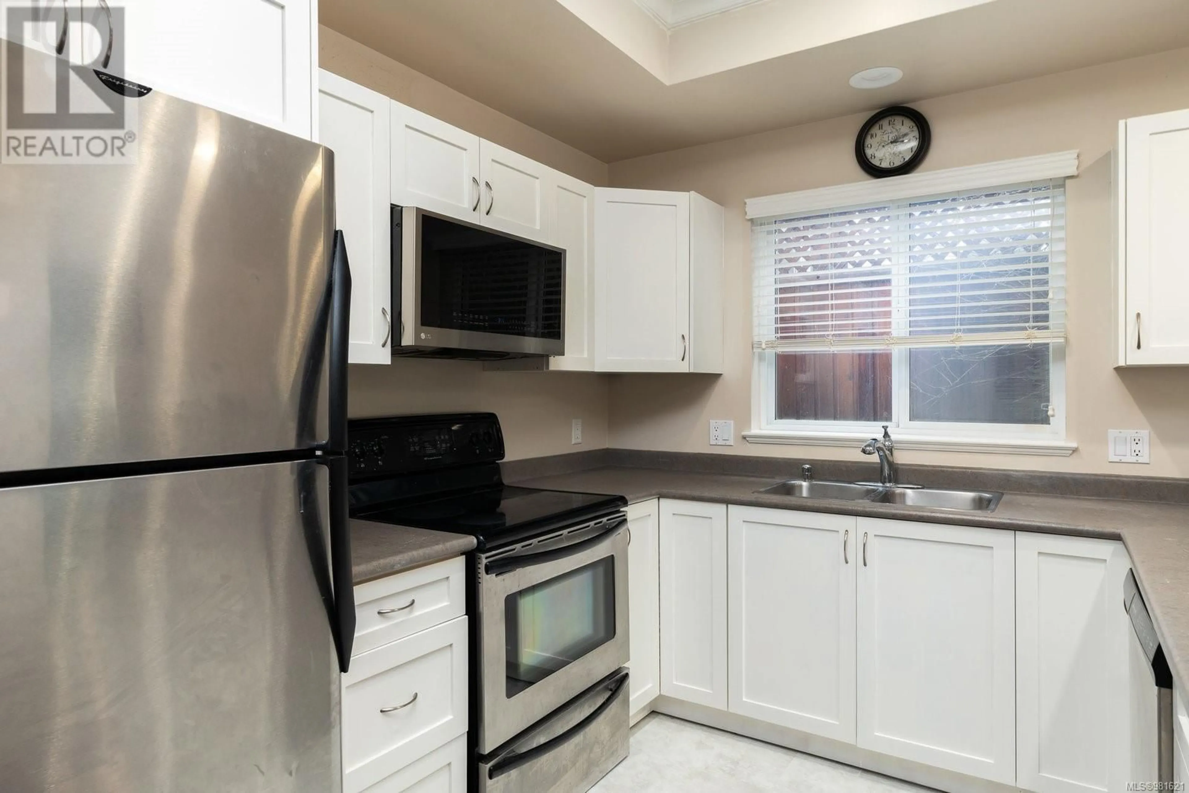 Standard kitchen for 975 Huckleberry Terr, Langford British Columbia V9C0A7