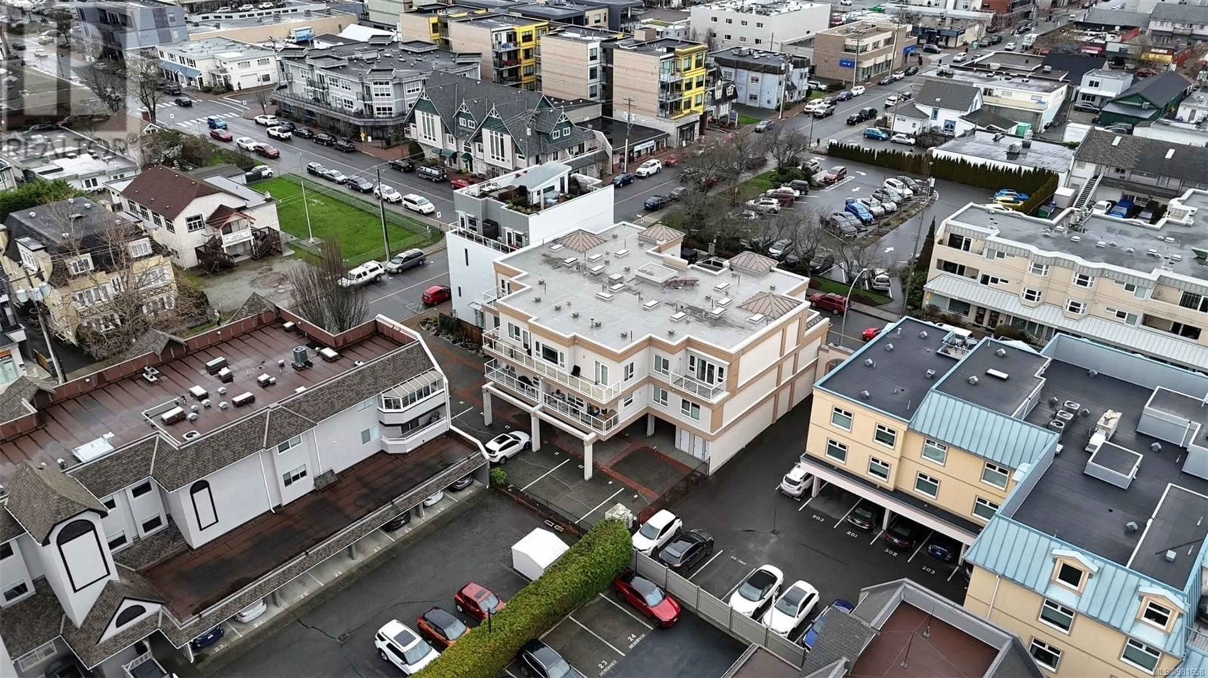 A pic from outside/outdoor area/front of a property/back of a property/a pic from drone, city buildings view from balcony for 204 2475 Bevan Ave, Sidney British Columbia V8L1W2