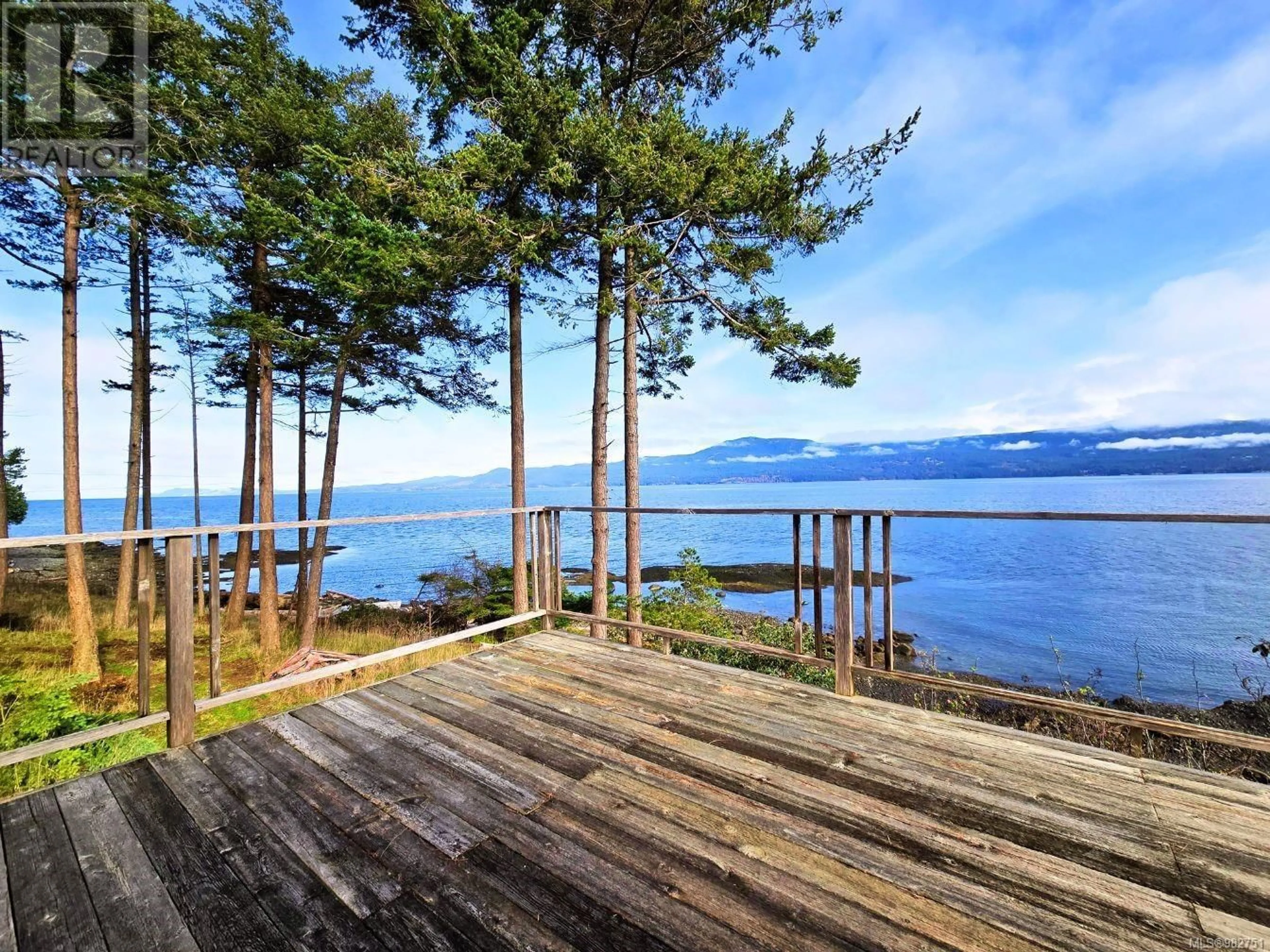 Patio, cottage for 18 Spring Bay Rd, Lasqueti Island British Columbia V0R2J0