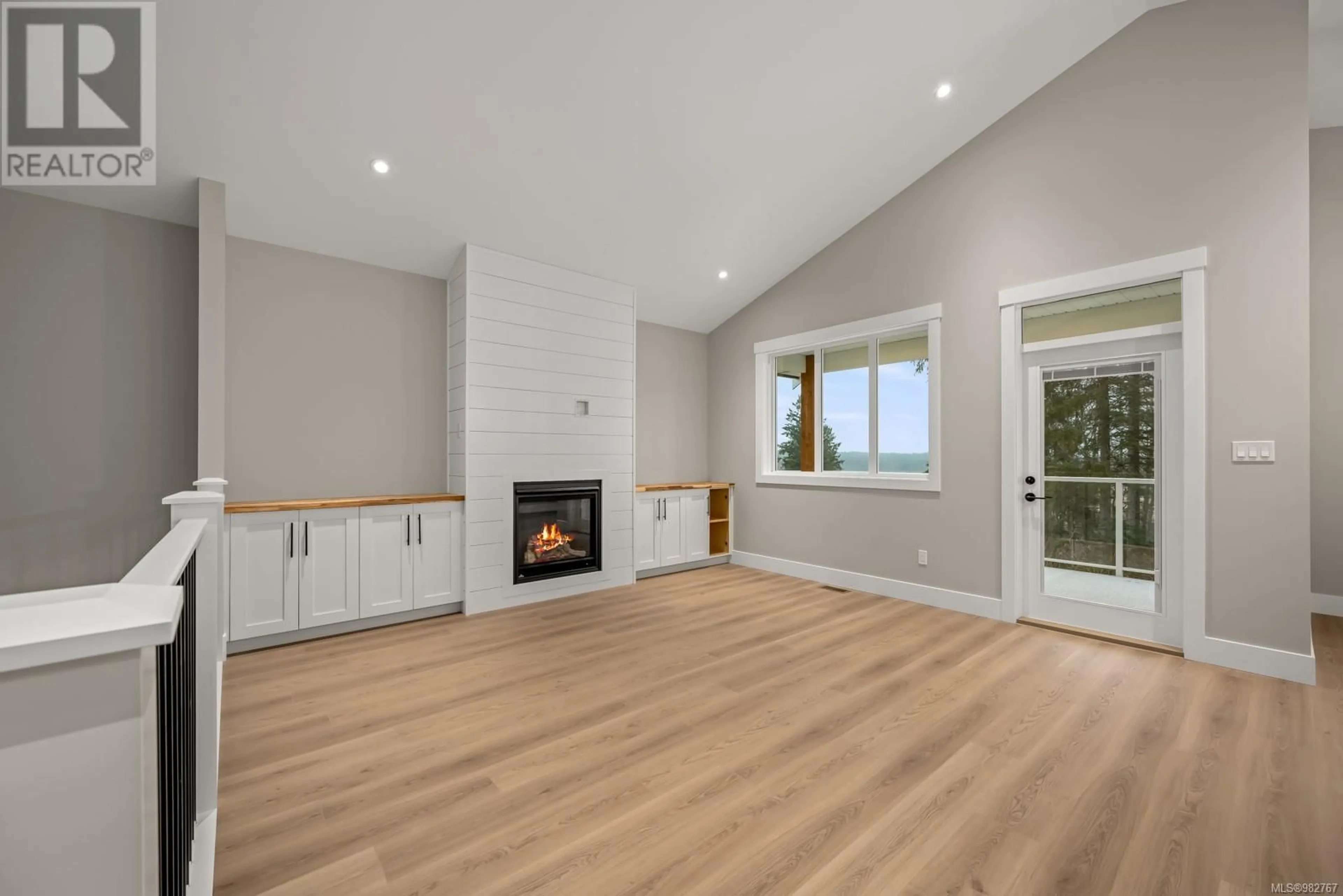 Living room, wood floors for 1812 Crown Isle Blvd, Courtenay British Columbia V9N0K1