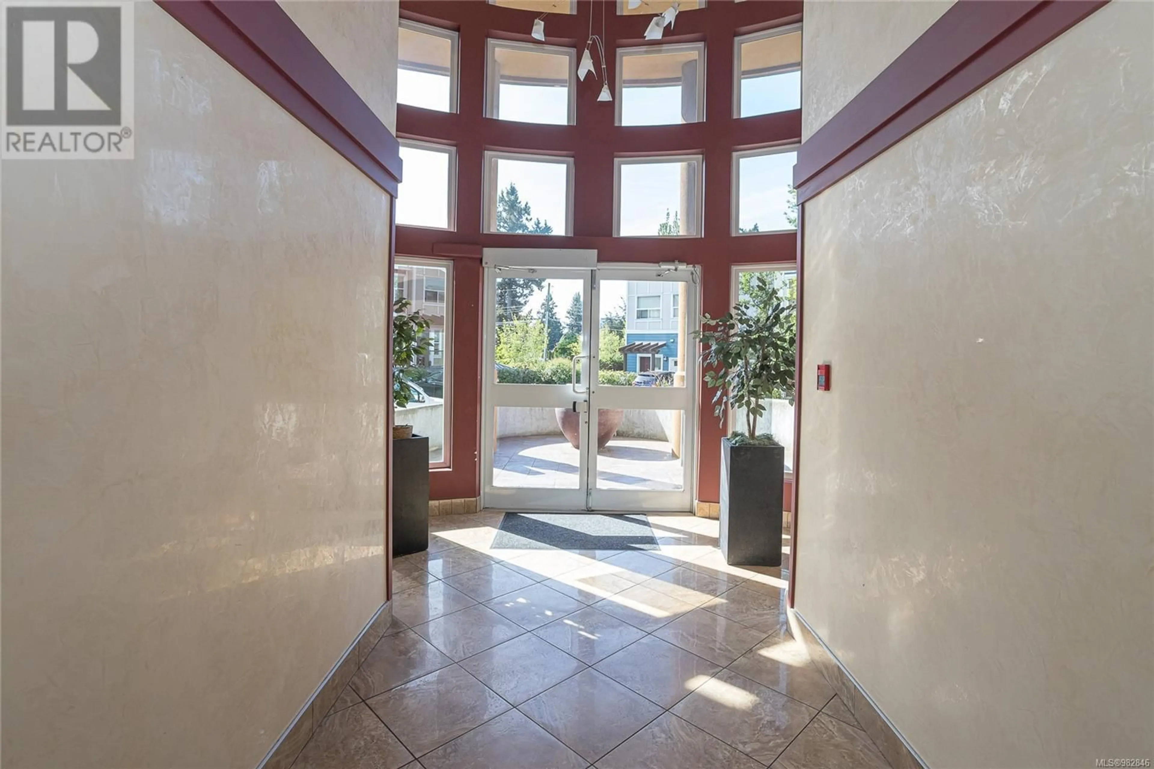 Indoor foyer for 210 866 Brock Ave, Langford British Columbia V9B0H2