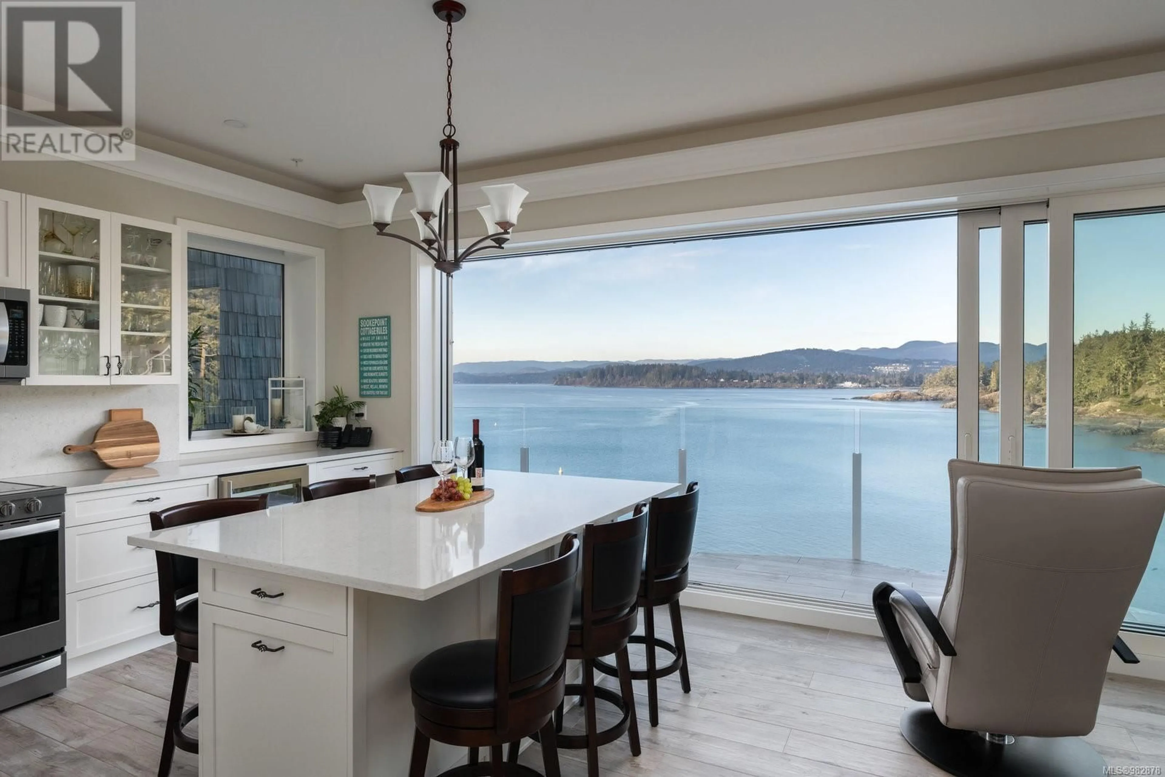 Contemporary kitchen, ceramic/tile floor for 6B - 1000 SOOKEPOINT PLACE, Sooke British Columbia V9Z1L8