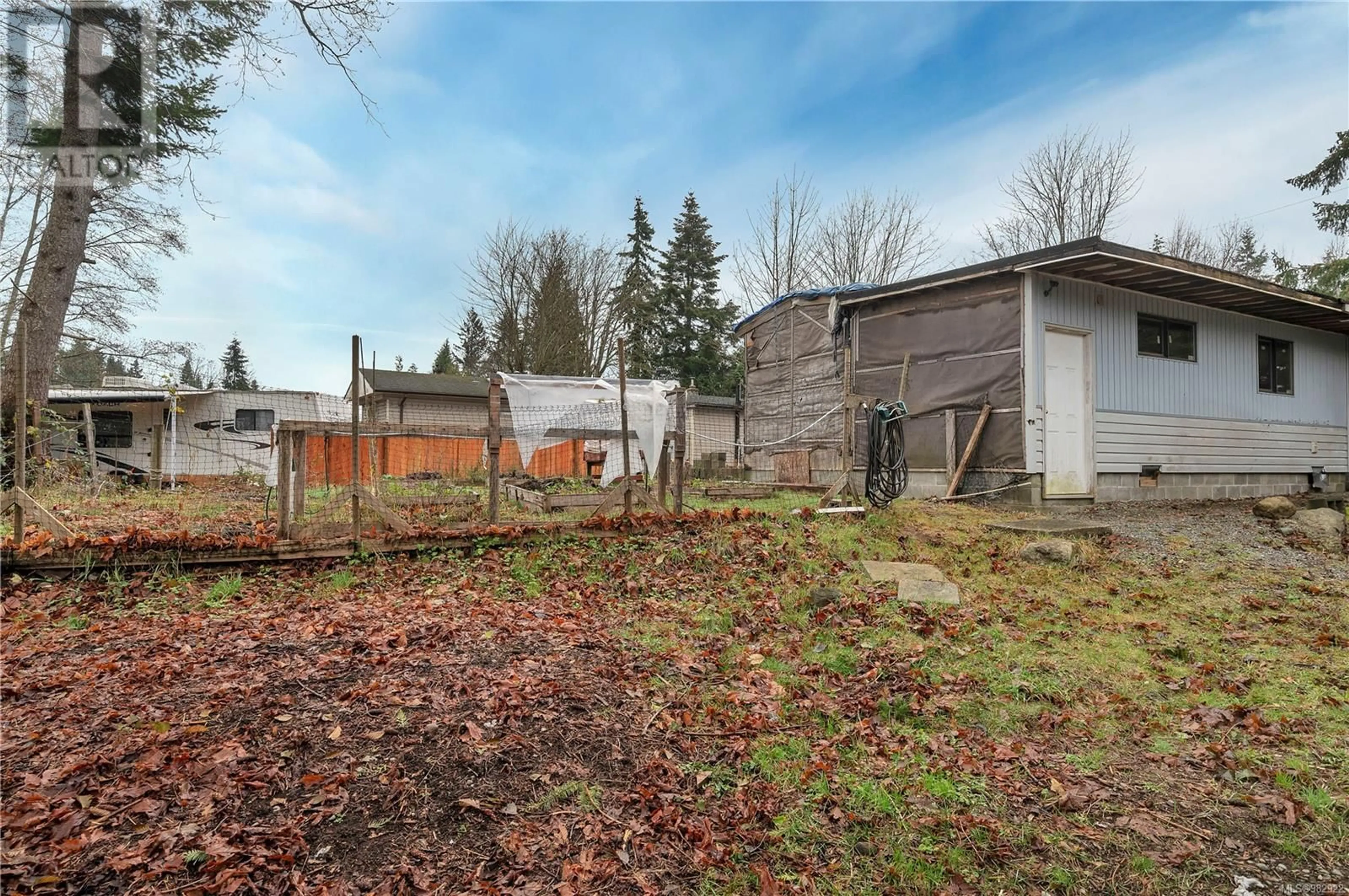 Shed for 70 Maple Park Cir, Campbell River British Columbia V9H1G8