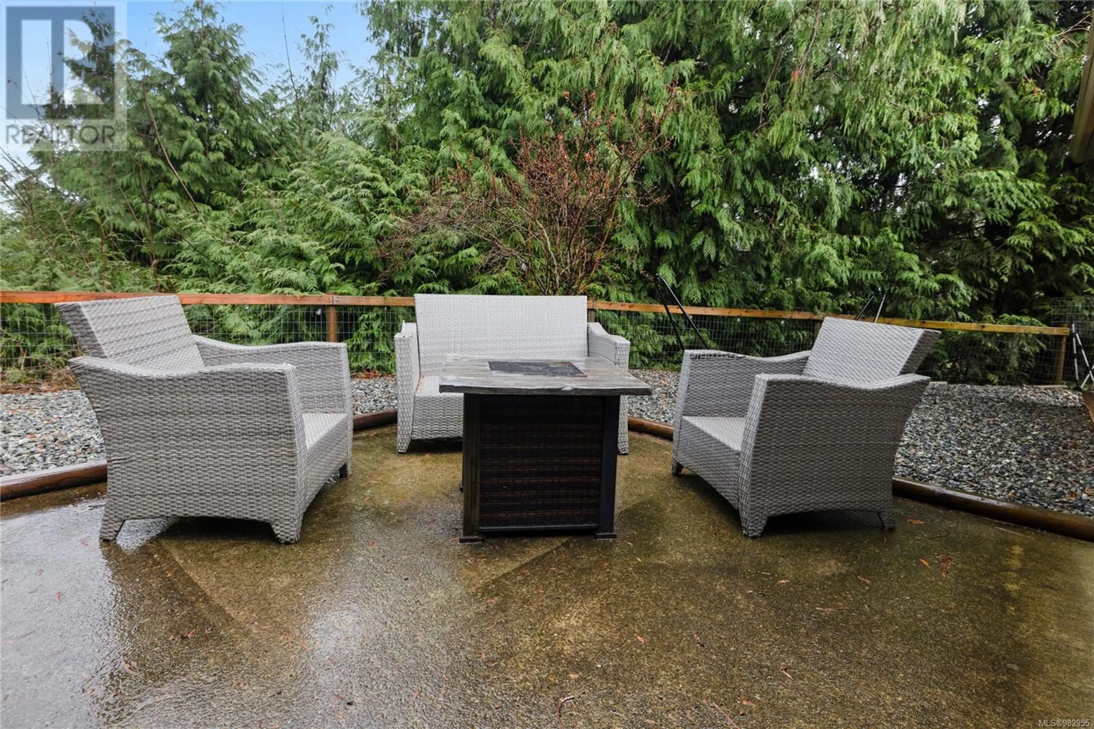 Patio, water/lake/river/ocean view for 1631 Lewis Lane, Qualicum Beach British Columbia V9K2S3