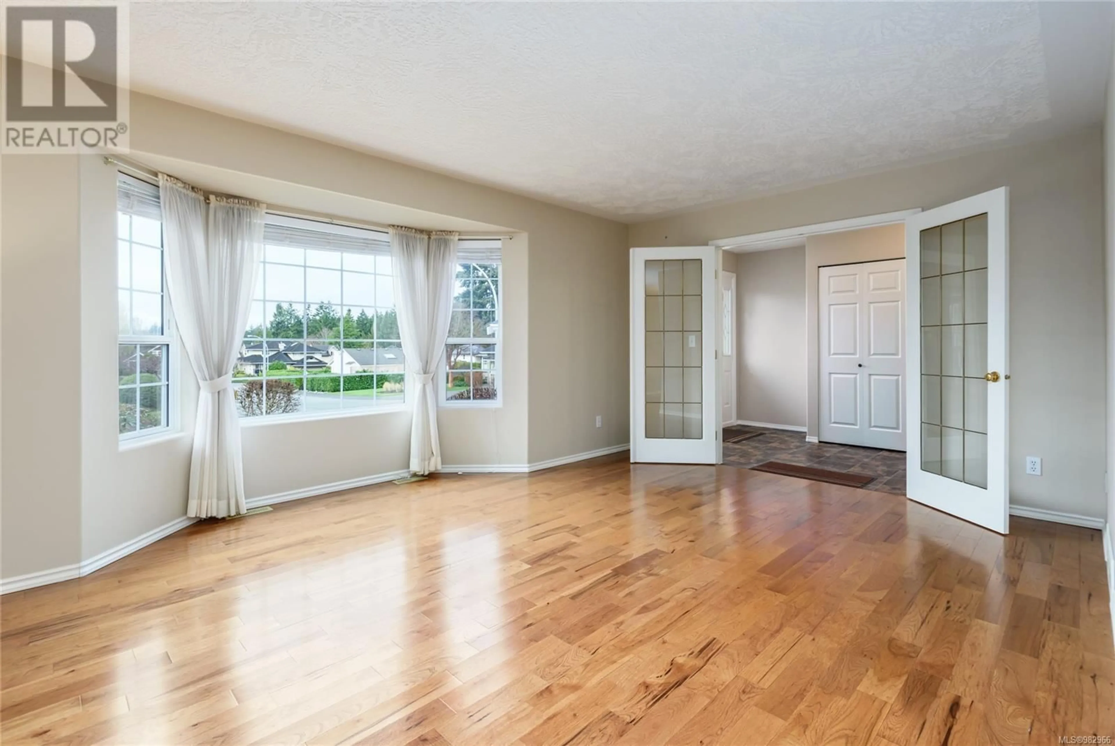 A pic of a room for 904 Islington Cres, Comox British Columbia V9M3R6