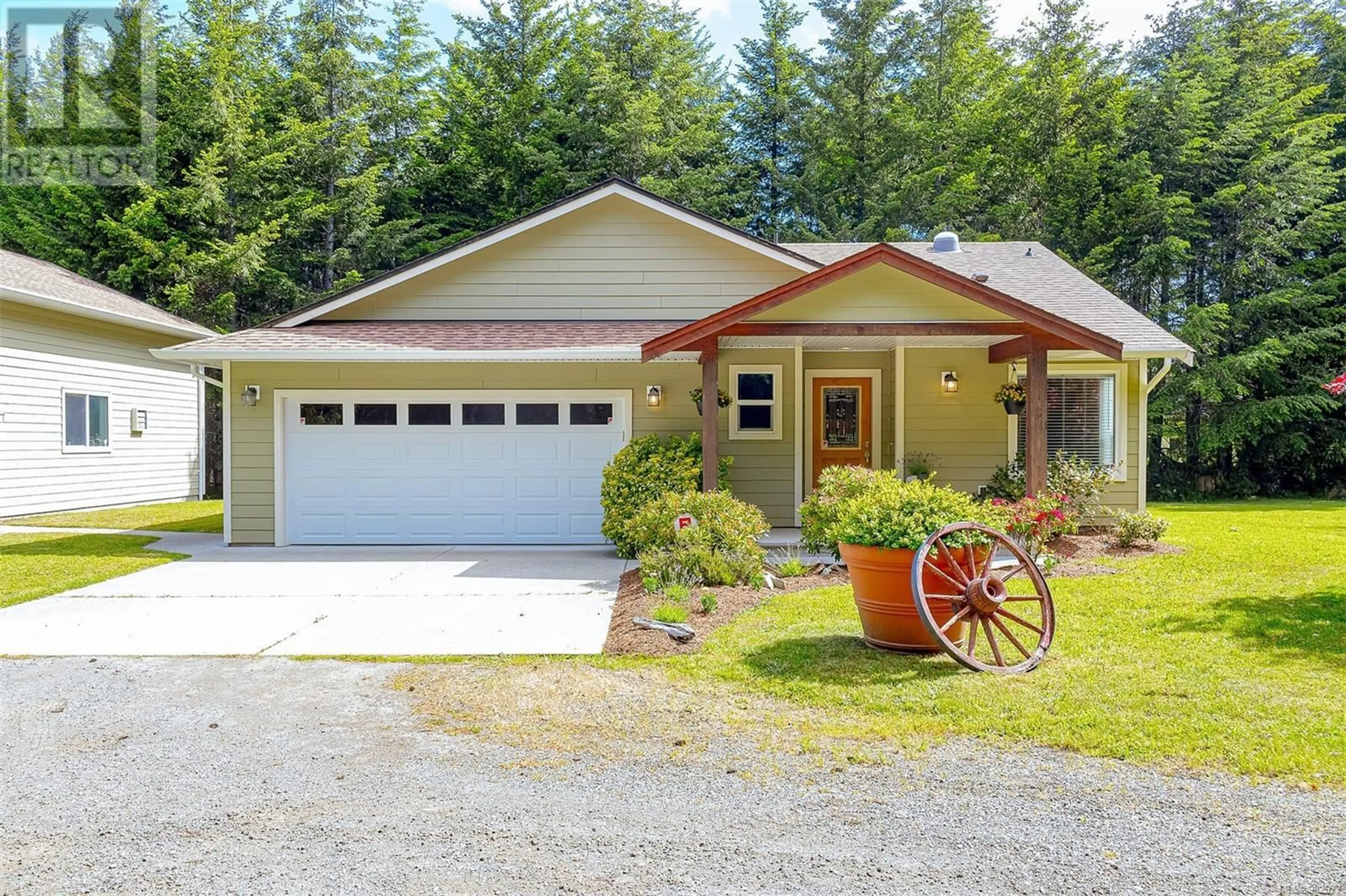 Home with vinyl exterior material, street for 2912 Sarah Dr, Sooke British Columbia V9Z0J5