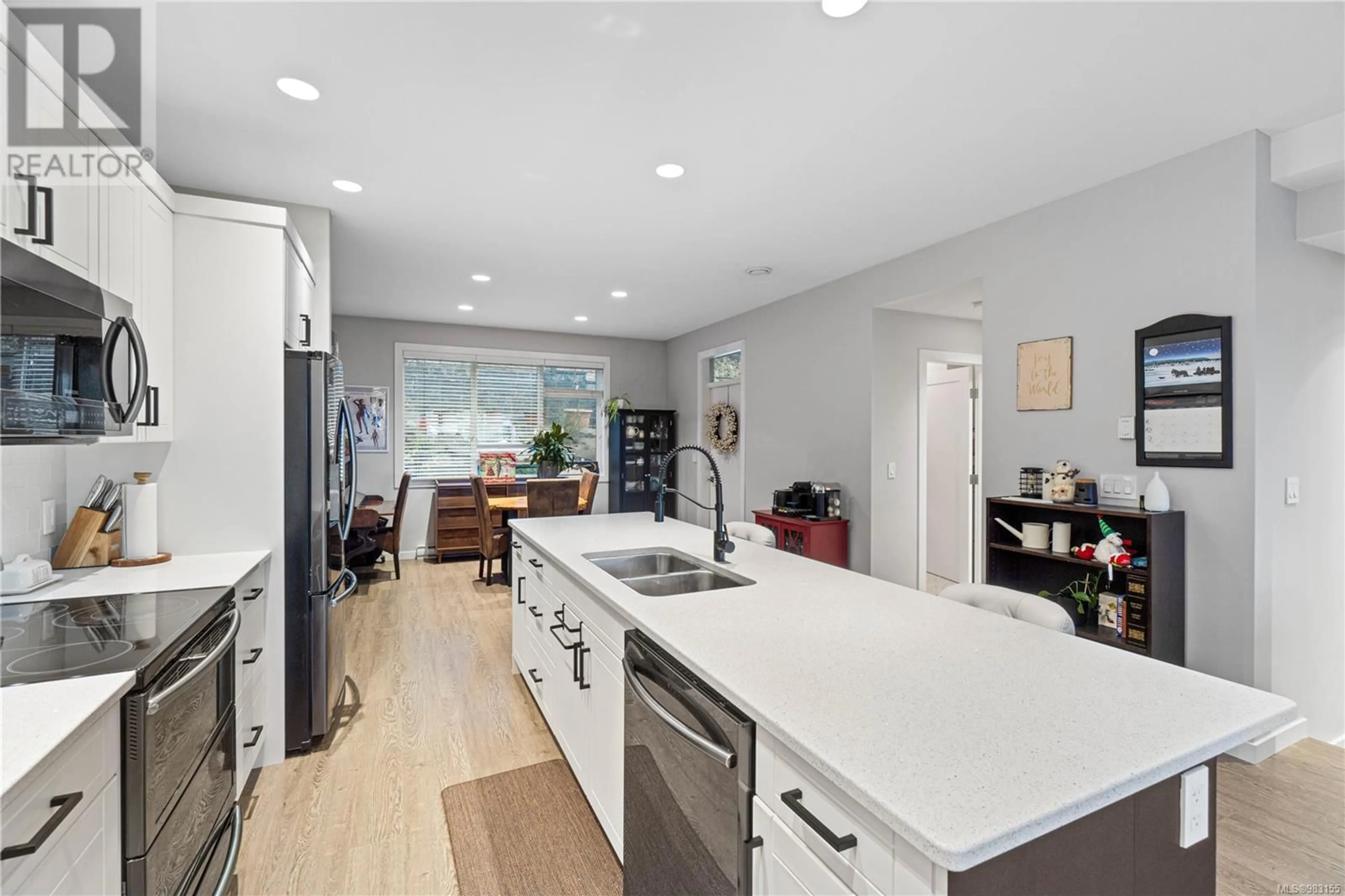 Open concept kitchen, unknown for 5100 Dunn Pl, Nanaimo British Columbia V9T6S9