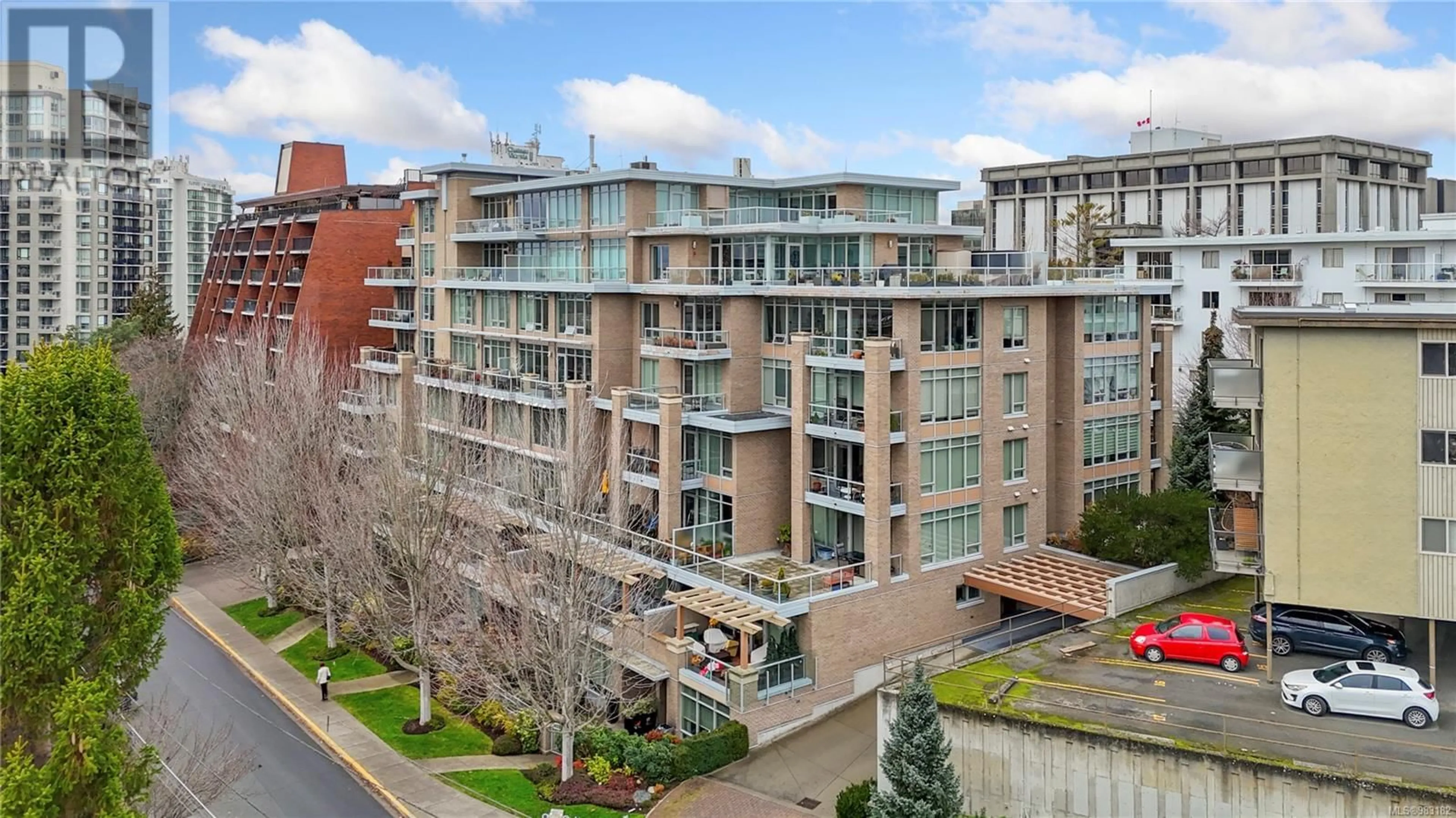 A pic from outside/outdoor area/front of a property/back of a property/a pic from drone, city buildings view from balcony for 302 828 Rupert Terr, Victoria British Columbia V8W0A7