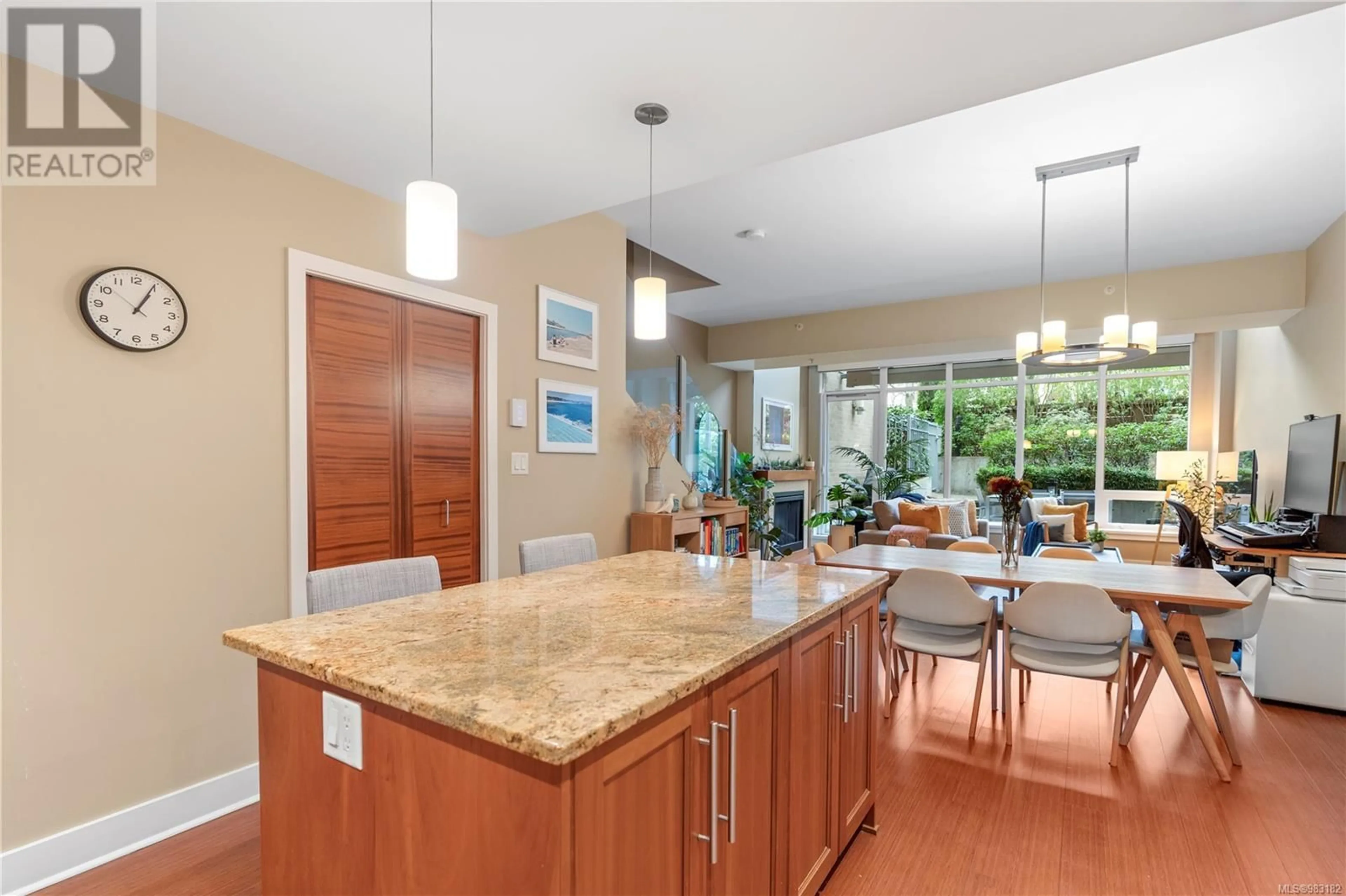 Open concept kitchen, ceramic/tile floor for 302 828 Rupert Terr, Victoria British Columbia V8W0A7