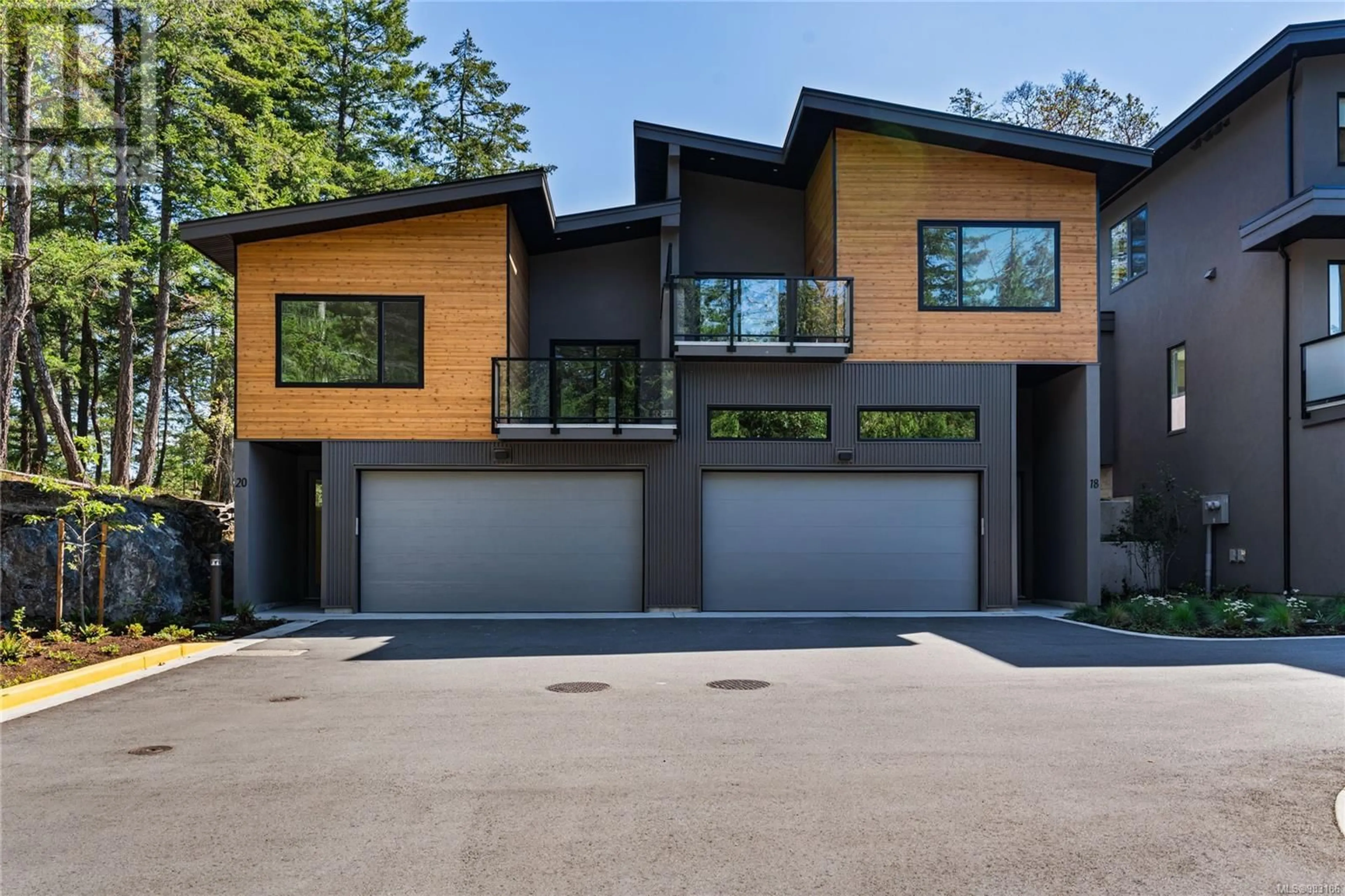 Home with brick exterior material, street for 20 - 3921 OLYMPIAN WAY, Colwood British Columbia V9C0T1