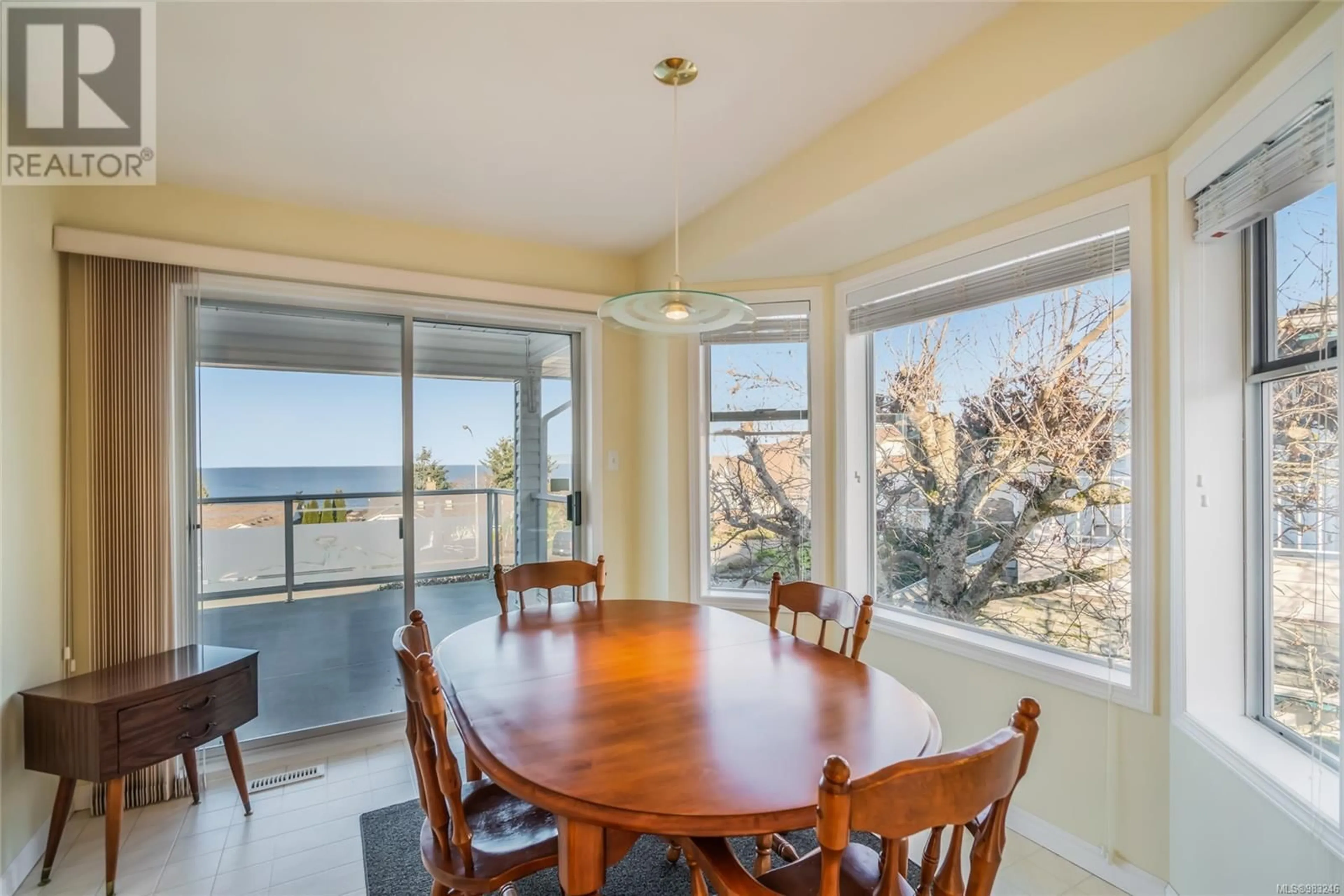 Dining room, unknown for 5169 Colony Park Pl, Nanaimo British Columbia V9V1H2