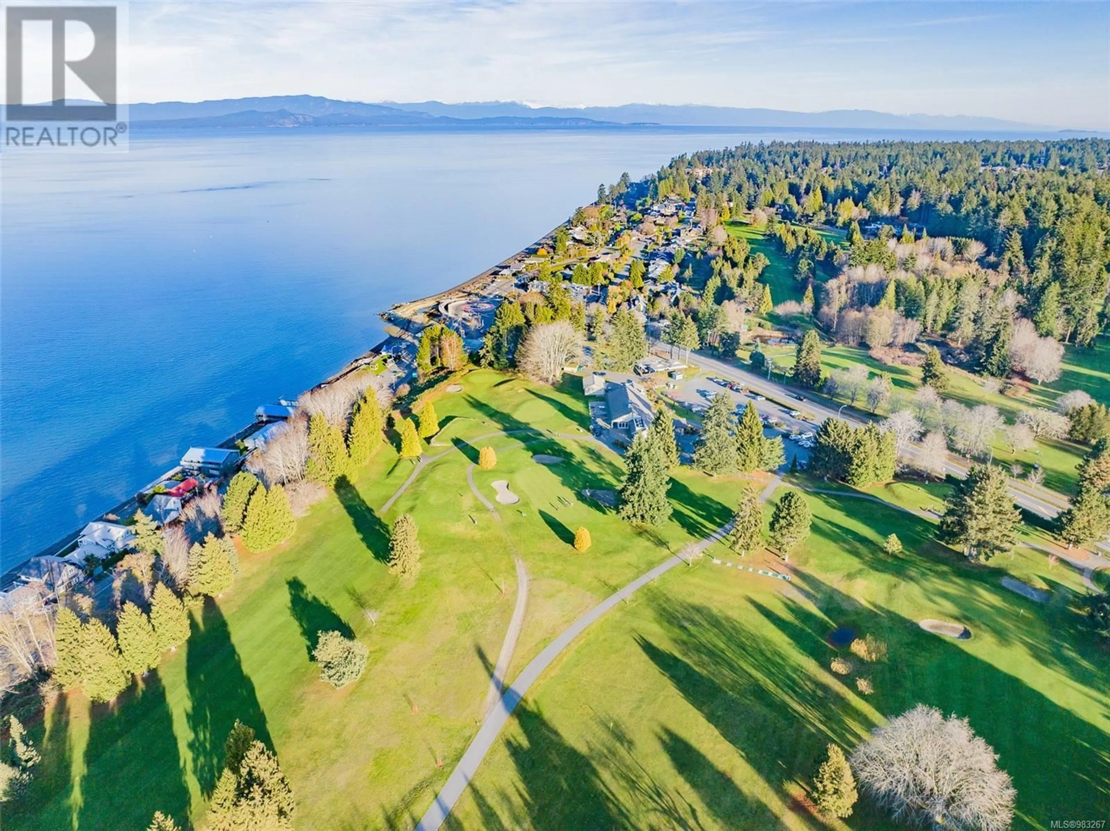 A pic from outside/outdoor area/front of a property/back of a property/a pic from drone, water/lake/river/ocean view for 441 MEMORIAL AVENUE, Qualicum Beach British Columbia V9K1G8