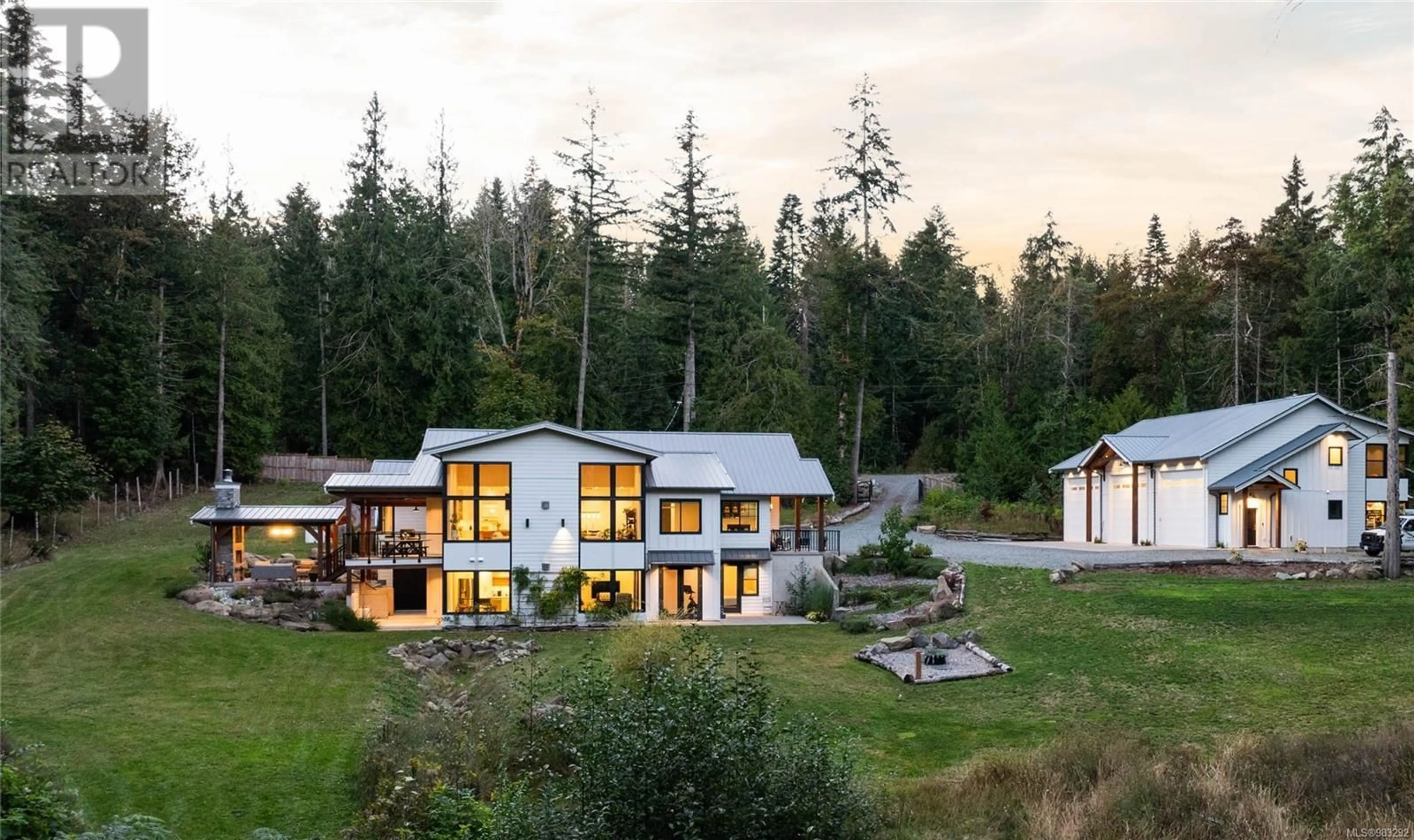 A pic from outside/outdoor area/front of a property/back of a property/a pic from drone, mountain view for 4962 Aho Rd, Ladysmith British Columbia V9G2B8