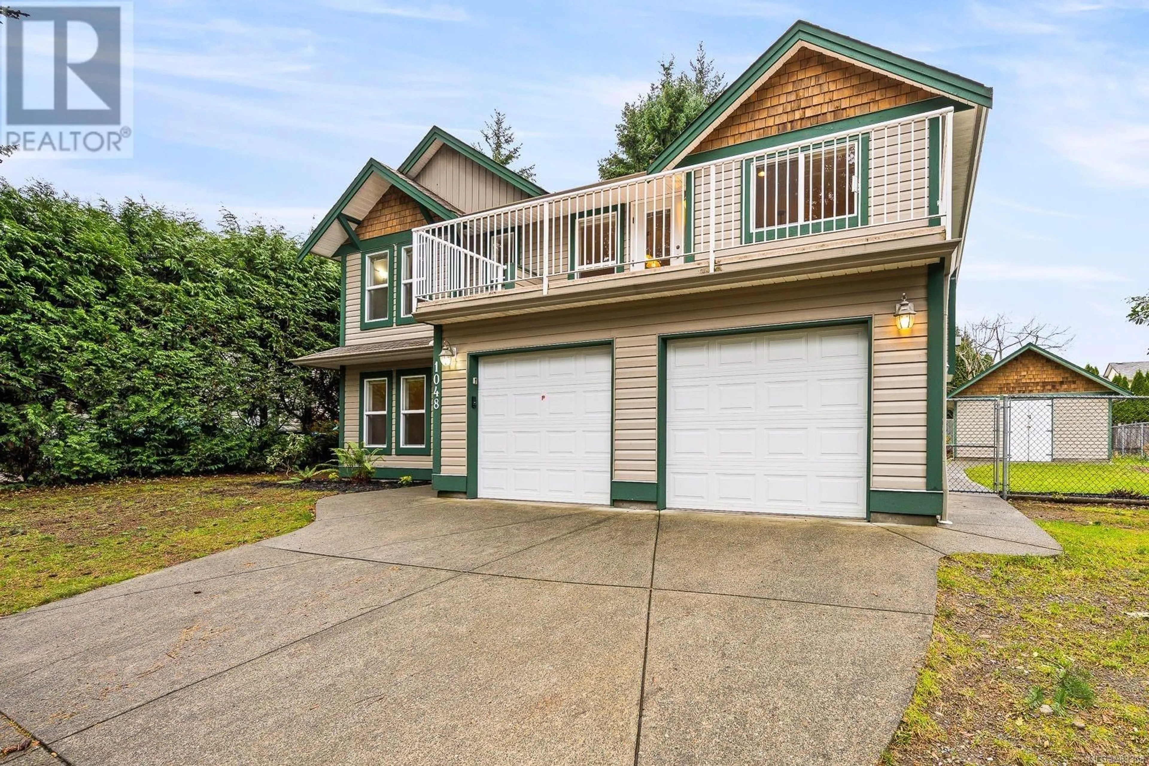 Home with vinyl exterior material, water/lake/river/ocean view for 1048 Lazo Rd, Comox British Columbia V9M3W9