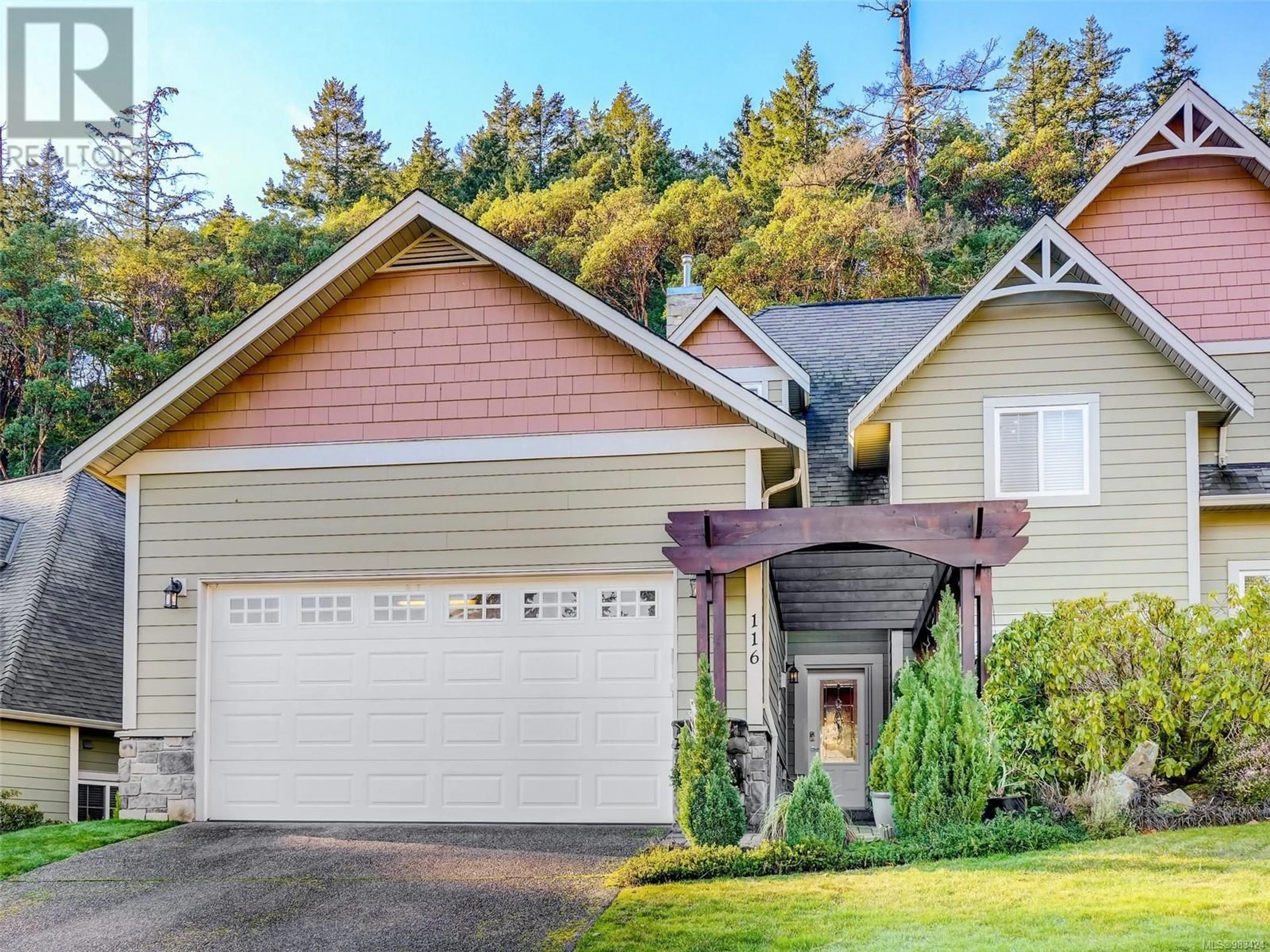 Home with vinyl exterior material, street for 116 945 Bear Mountain Pkwy, Langford British Columbia V9B6T1