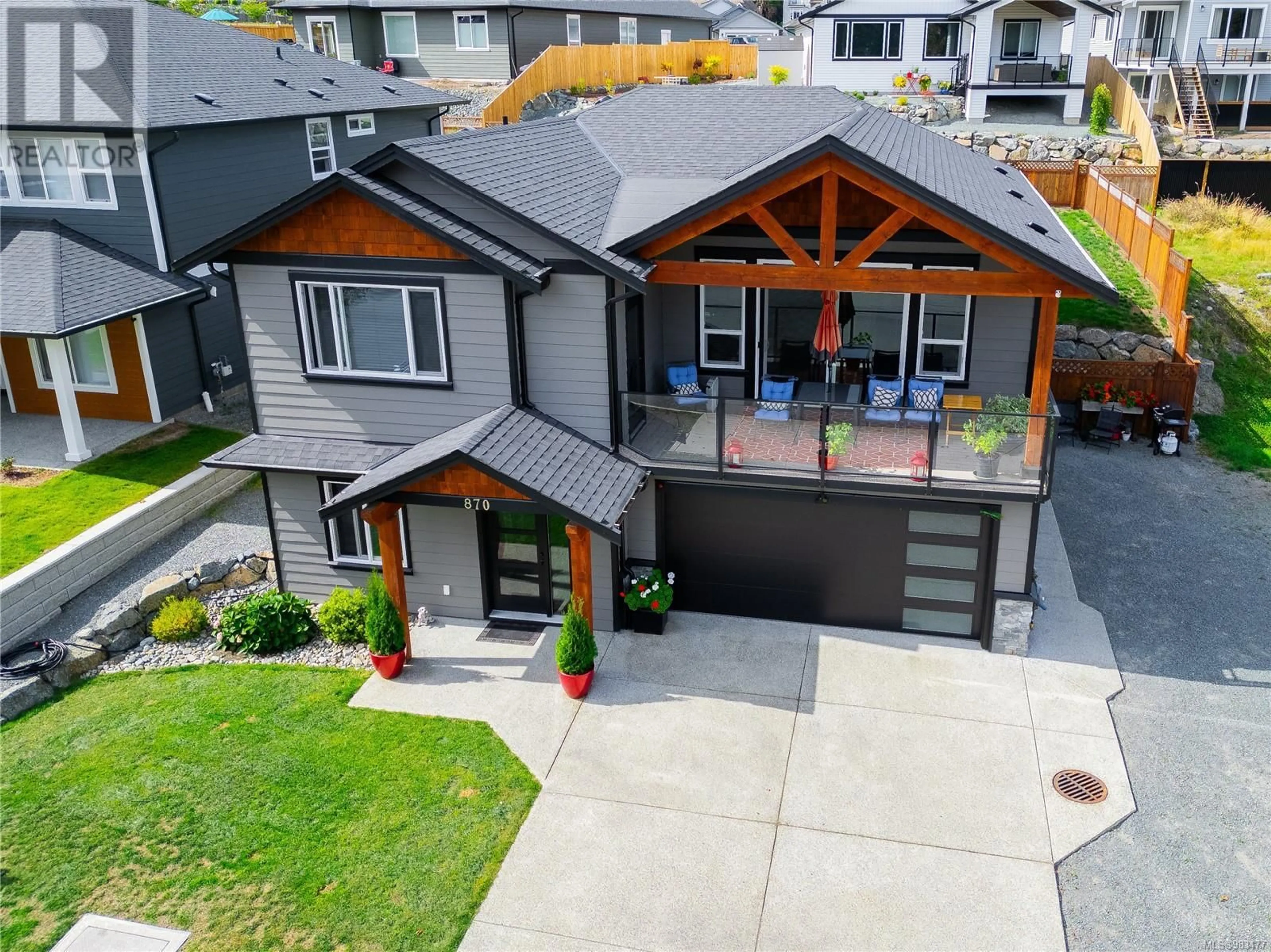 A pic from outside/outdoor area/front of a property/back of a property/a pic from drone, mountain view for 870 Russell Rd, Ladysmith British Columbia V9G1W4