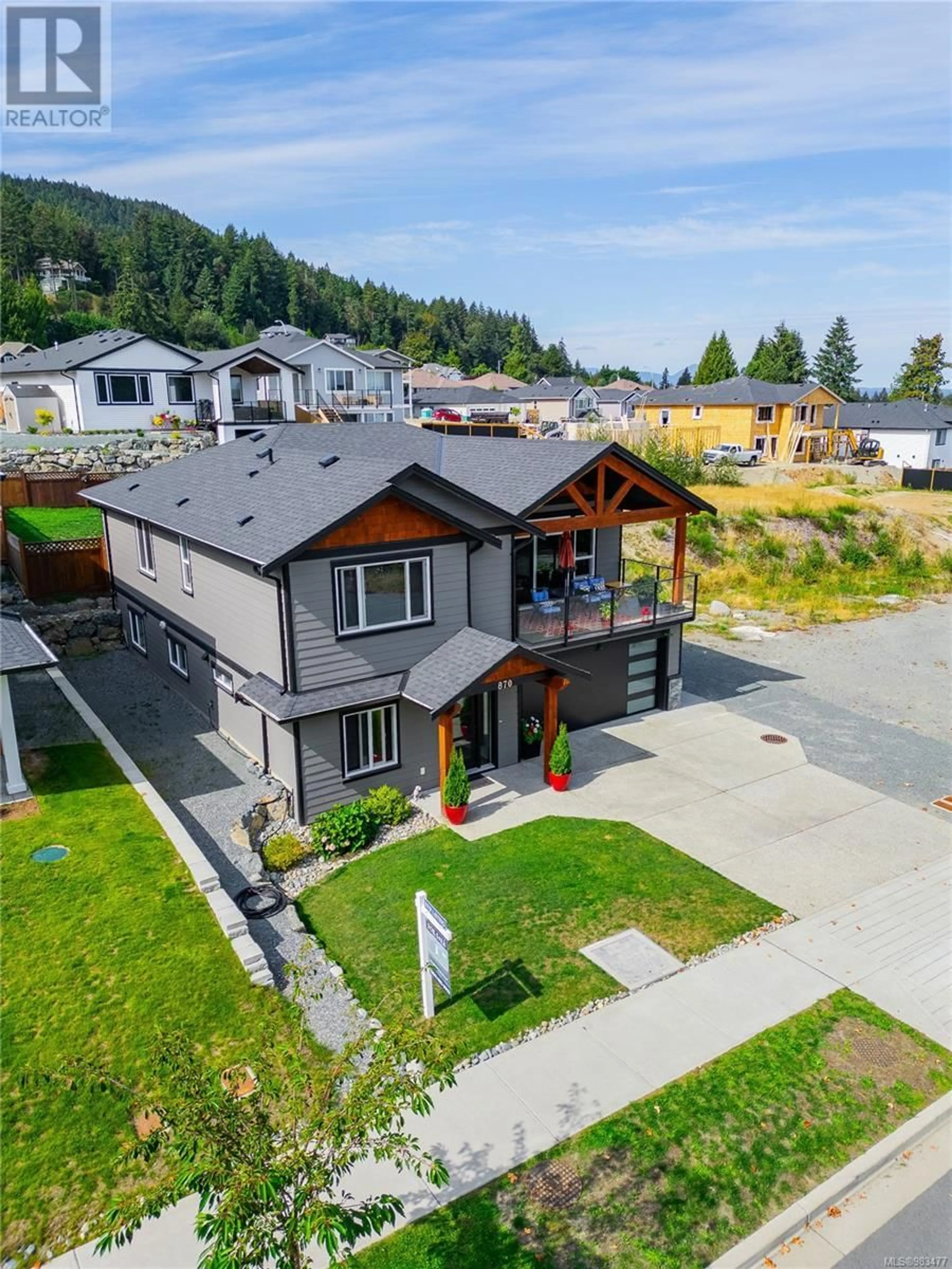 A pic from outside/outdoor area/front of a property/back of a property/a pic from drone, mountain view for 870 Russell Rd, Ladysmith British Columbia V9G1W4