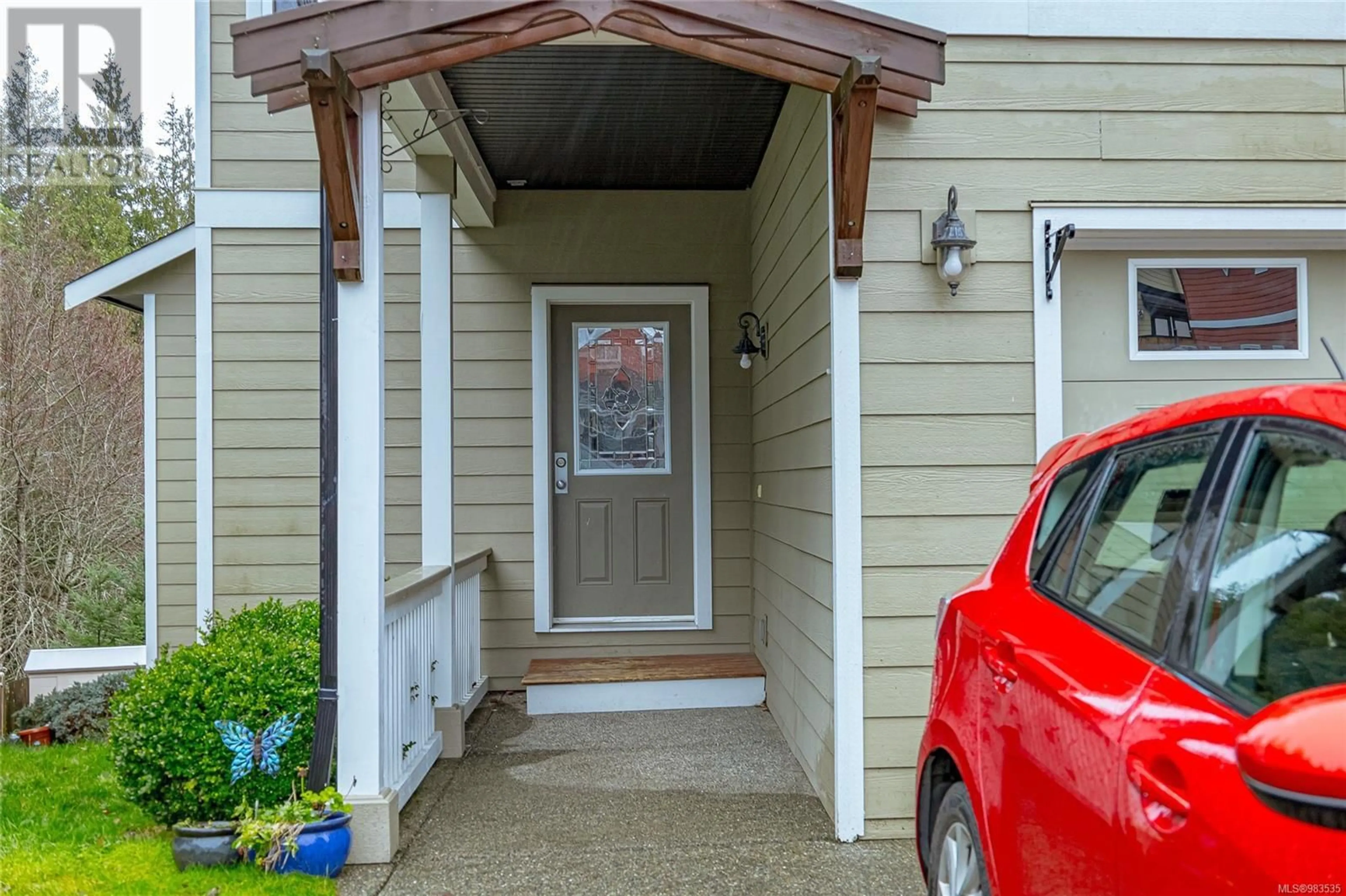 Indoor entryway for 941 Starling Pl, Langford British Columbia V9C0B4