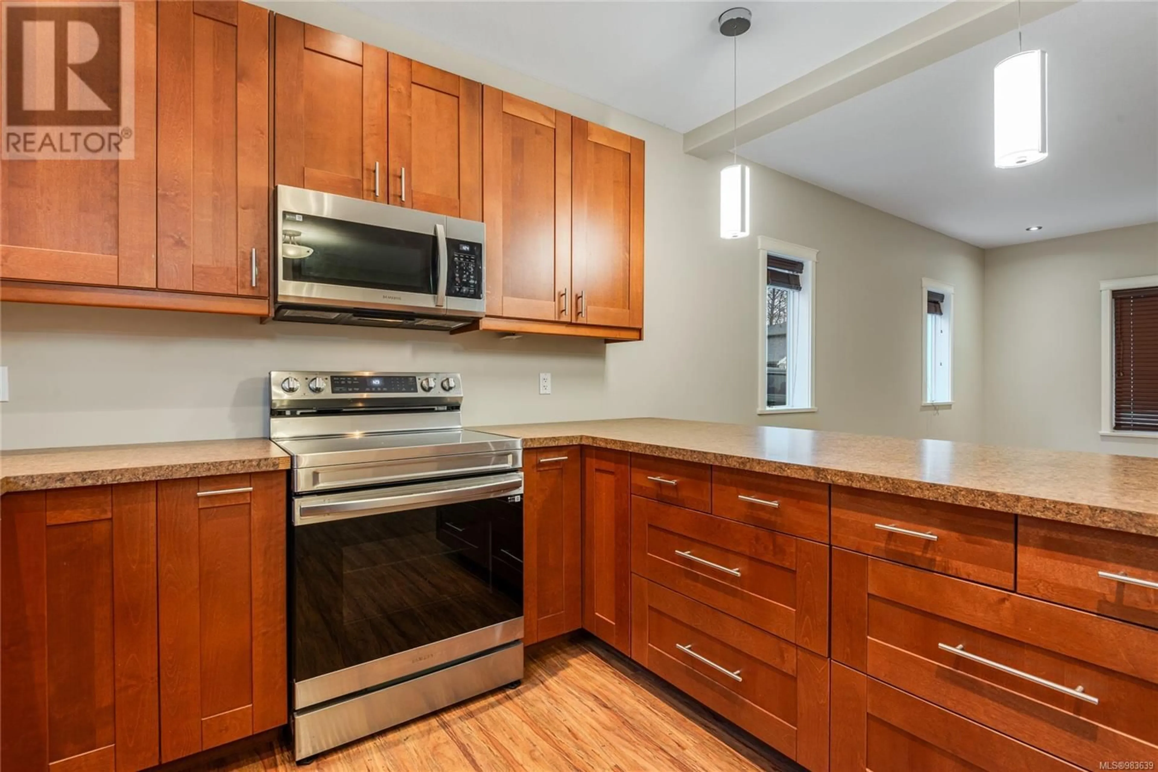 Standard kitchen, unknown for 2746 Bradford Dr, Campbell River British Columbia V9W0A3