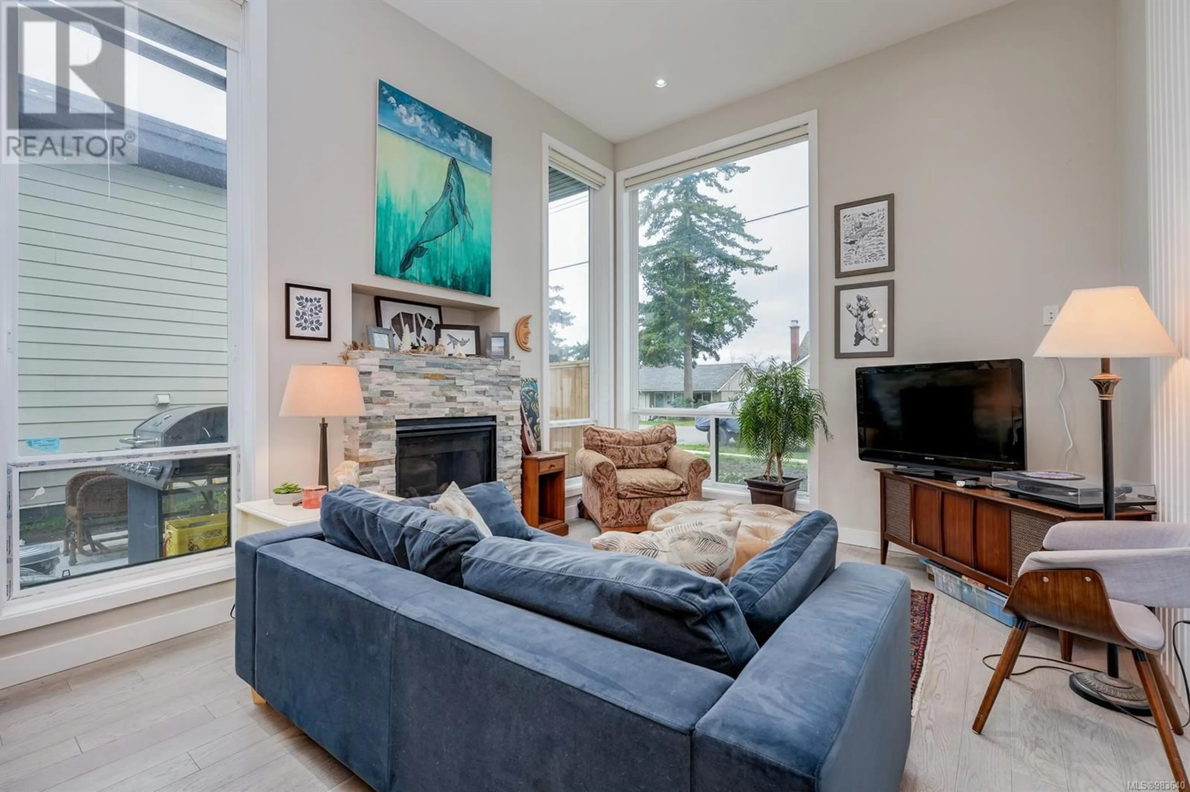 Living room with furniture, unknown for 3765 Seaton St, Saanich British Columbia V8Z3W1