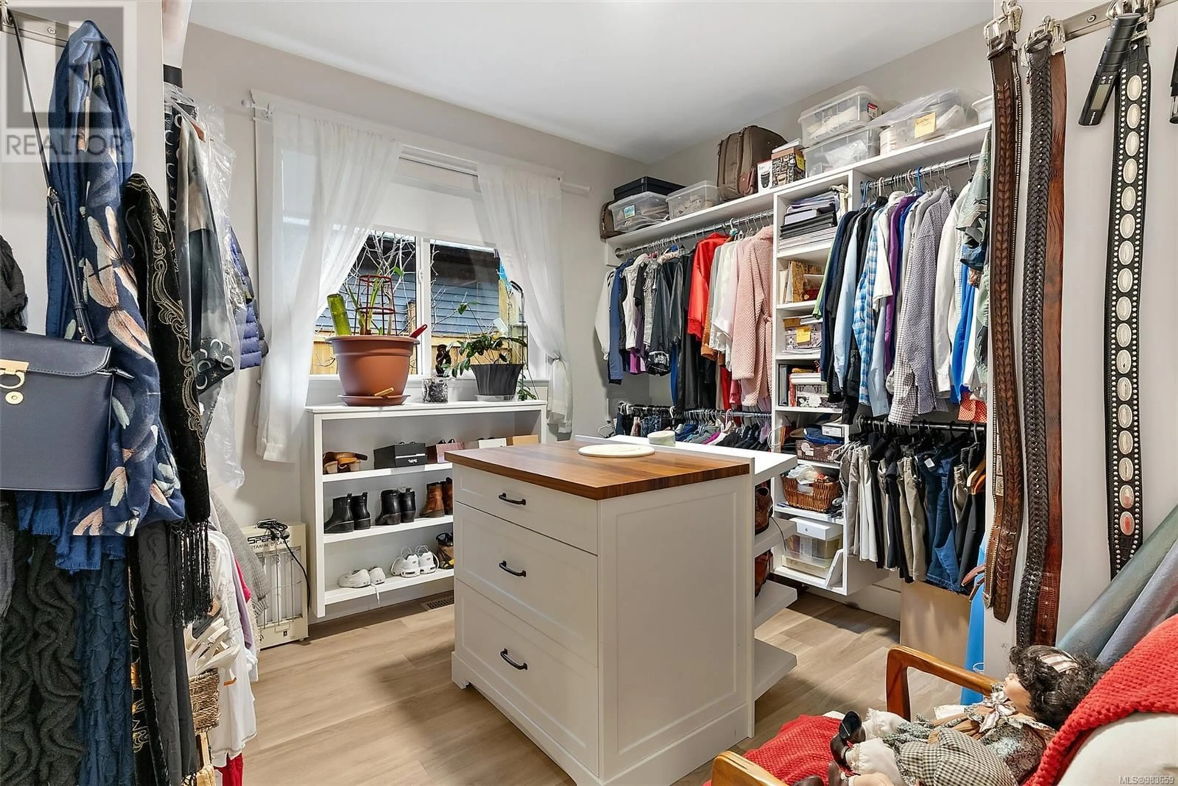 Storage room or clothes room or walk-in closet for 3011 Catalina Way, Chemainus British Columbia V0R1K2