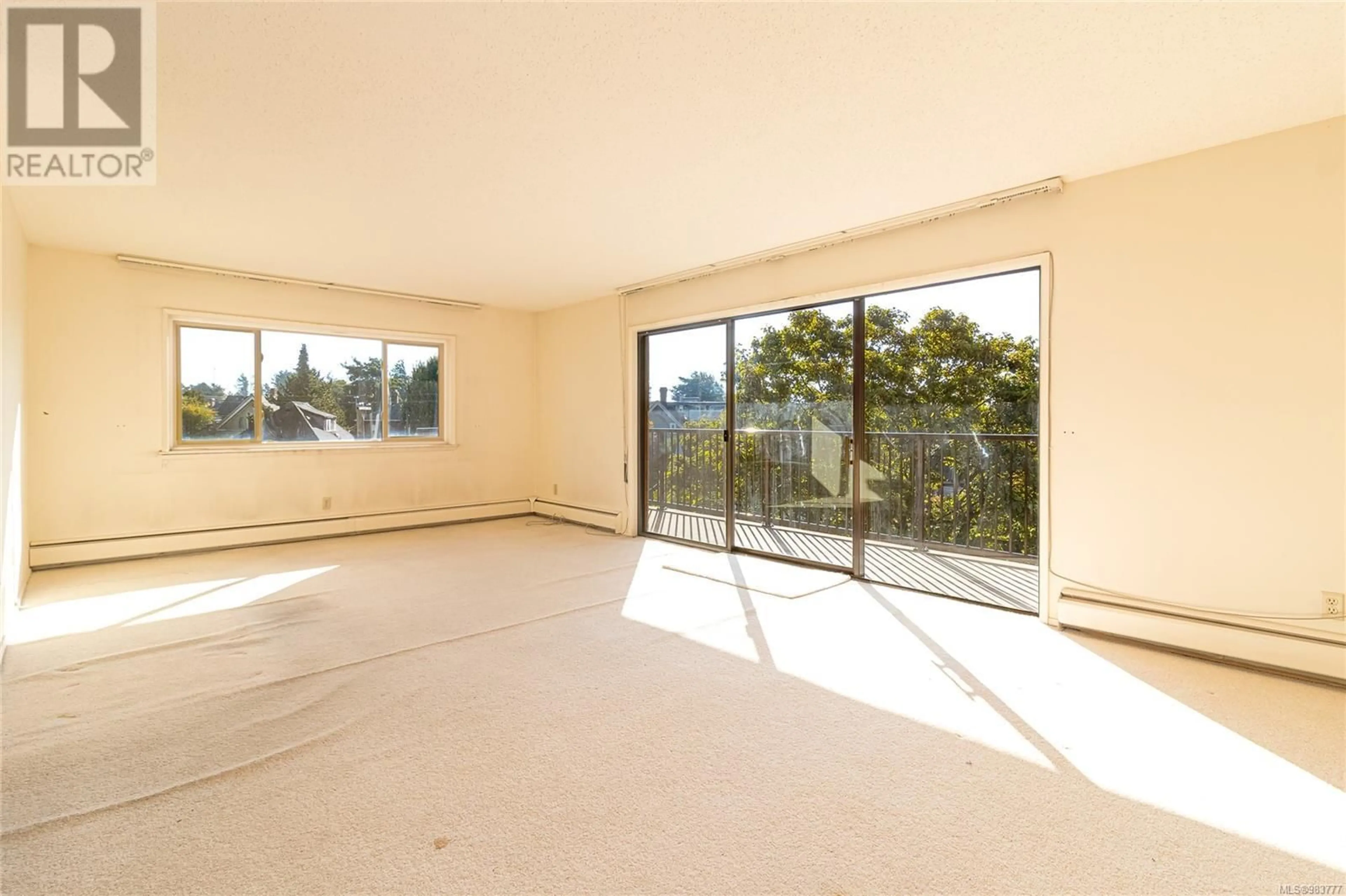 A pic of a room for 401 - 36 SOUTH TURNER STREET, Victoria British Columbia V8V2J6