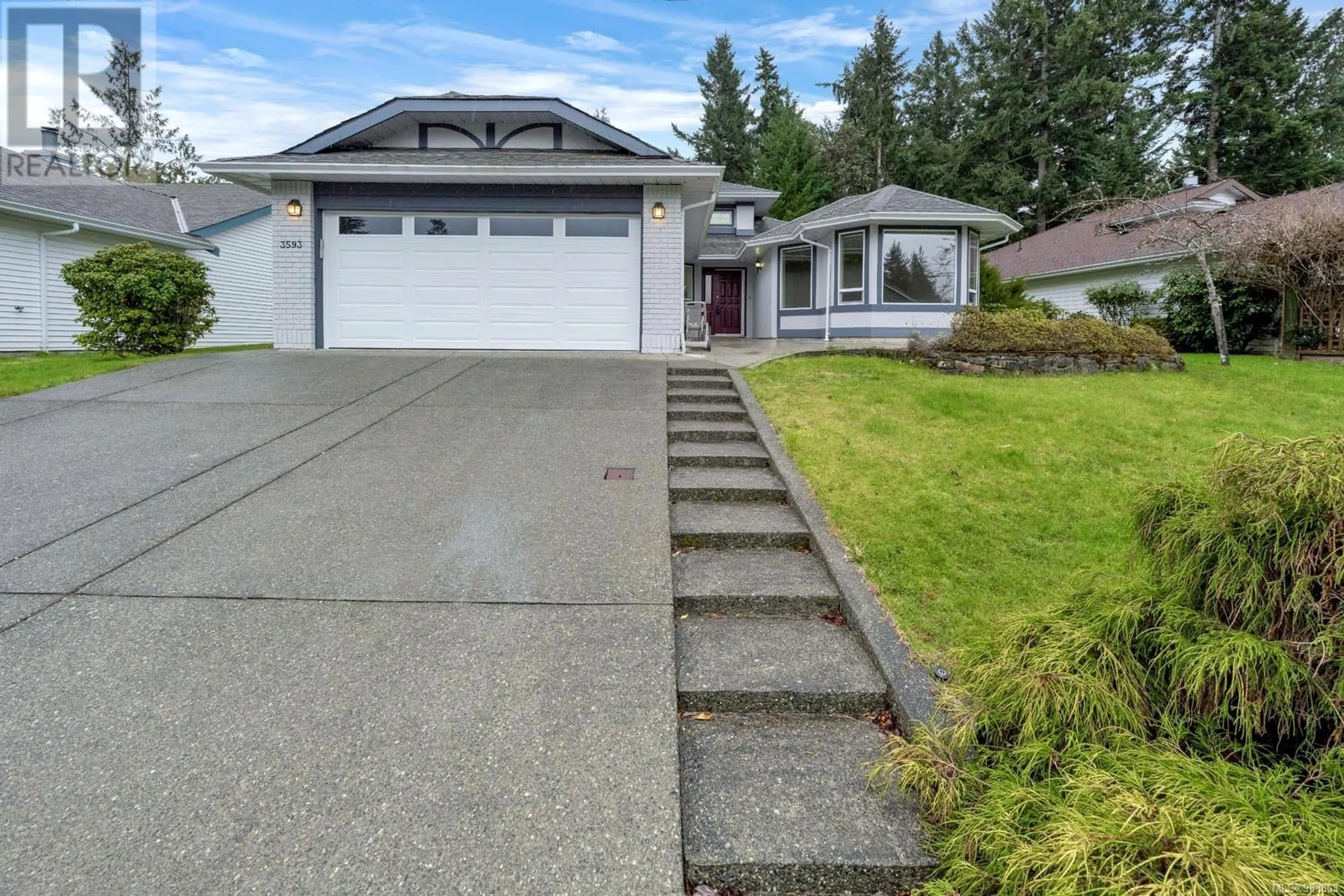 Home with vinyl exterior material, street for 3593 Arbutus Dr N, Cobble Hill British Columbia V0R1L1